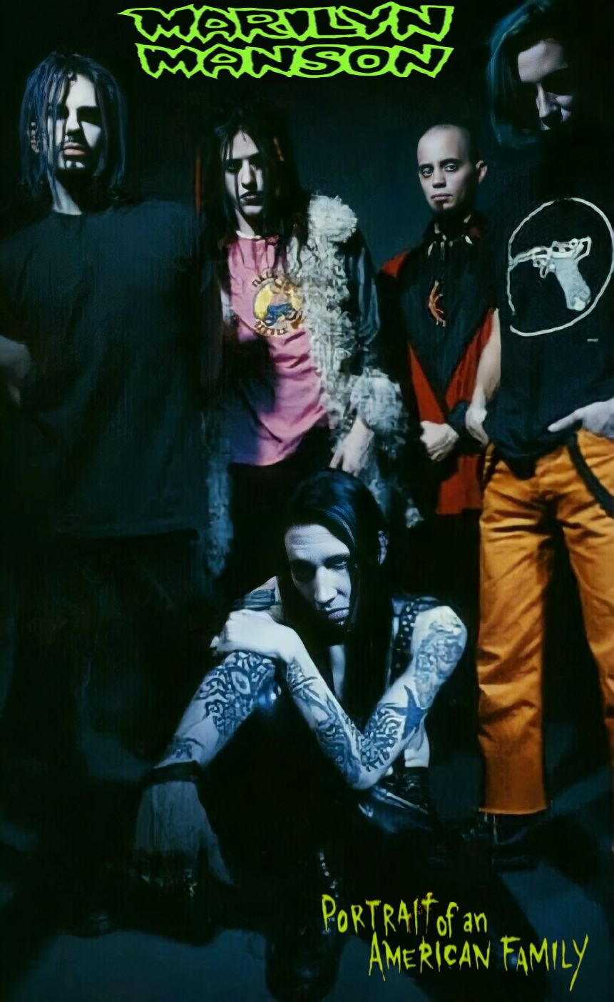 MARILYN MANSON portrait of American family vintage group shot 36 x 24 poster