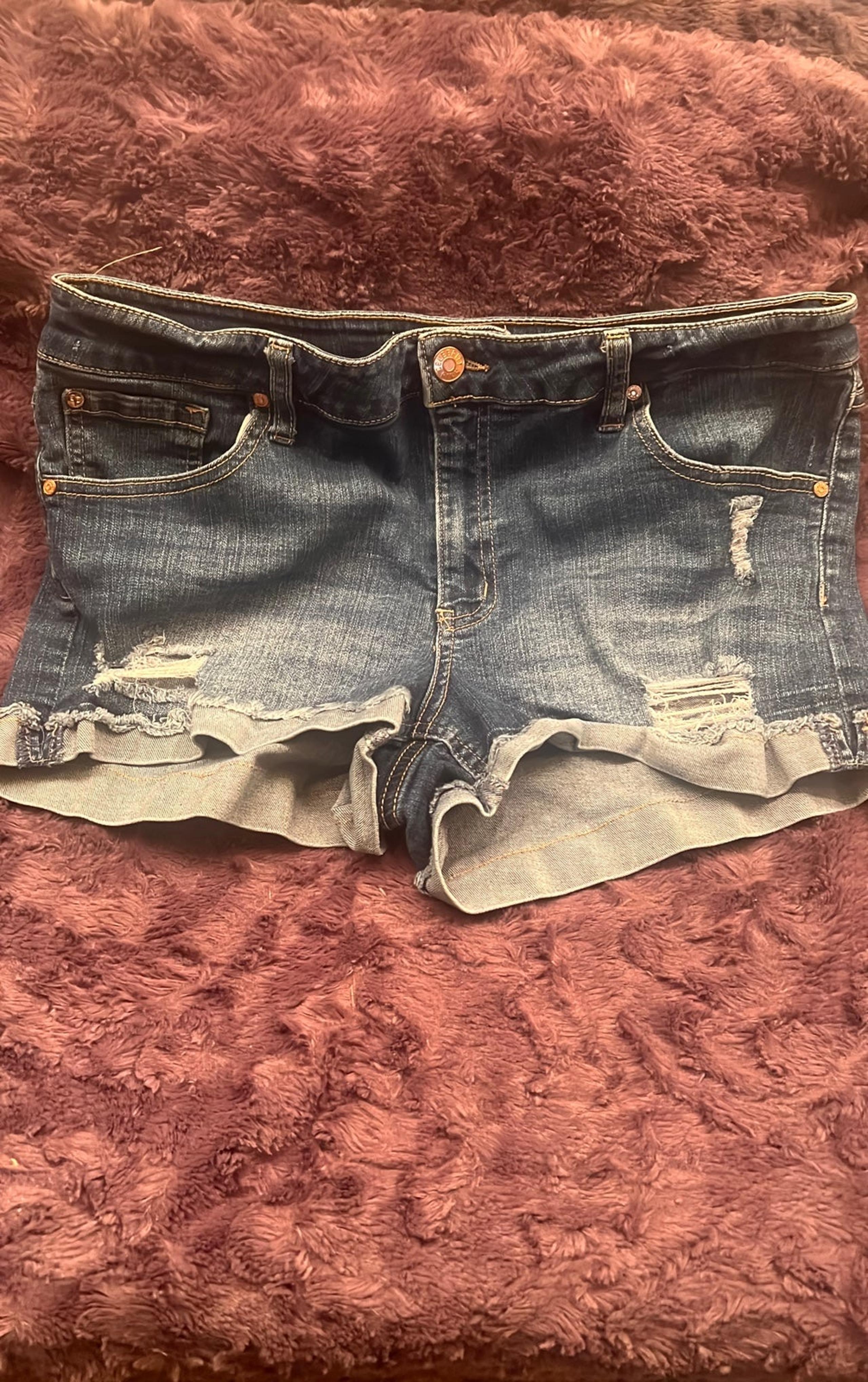 Celebrity pink the honey Jean Shorts