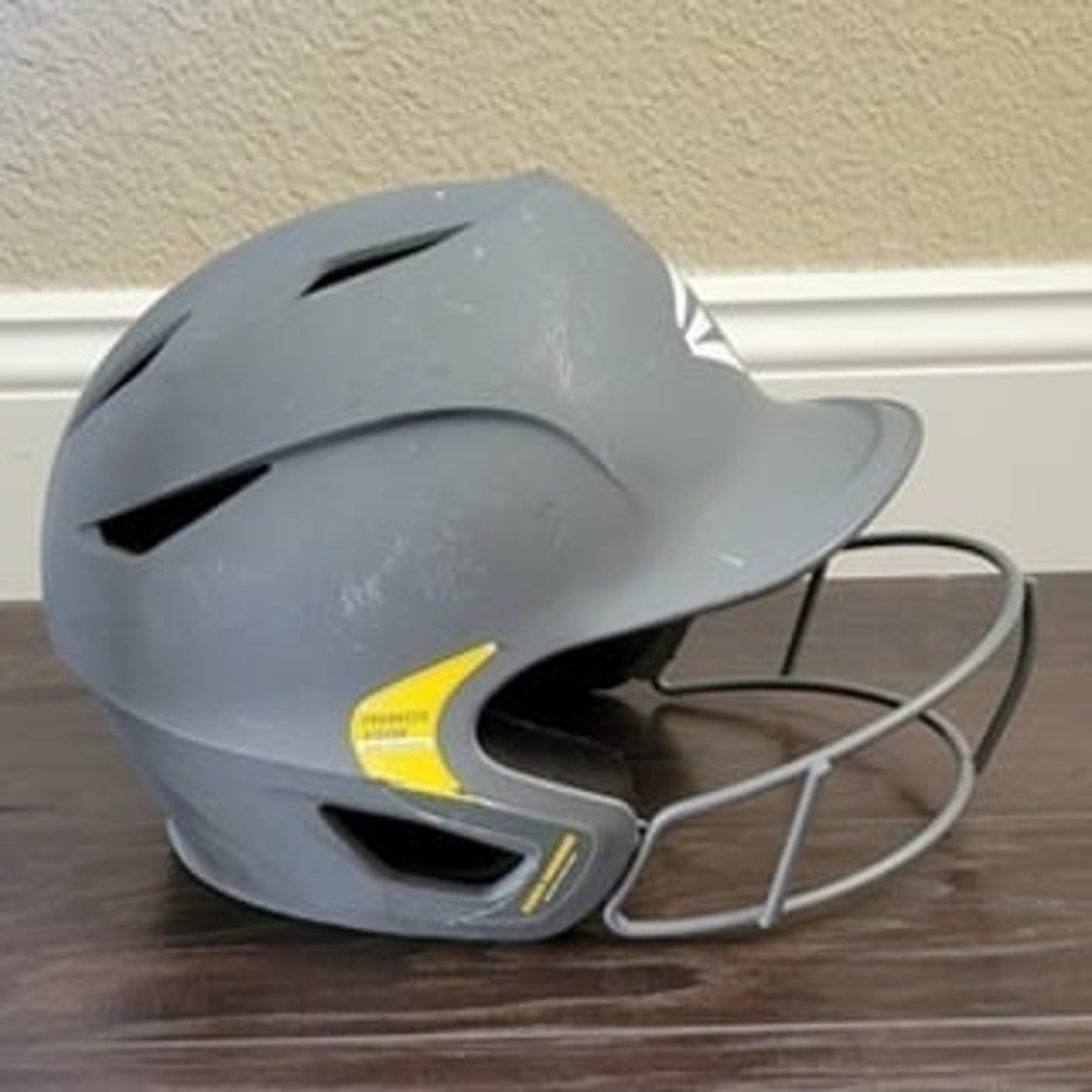Easton Youth Softball Batting Helmet with Mask | Gray Matte Solid