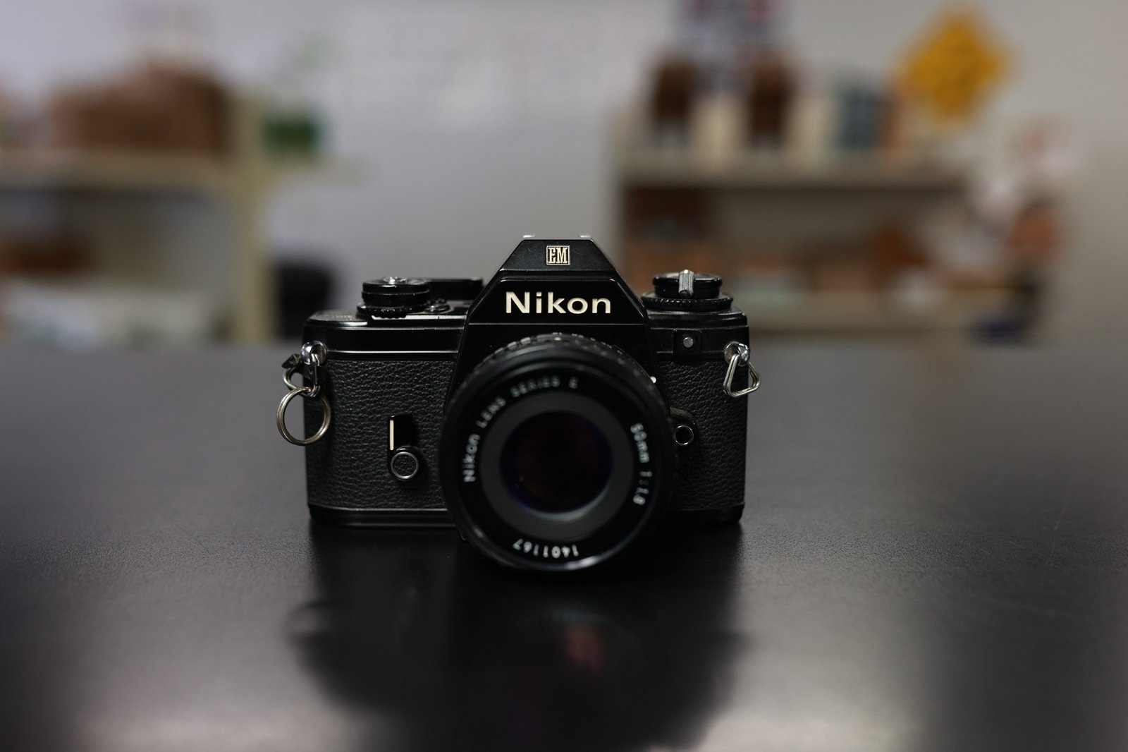 Nikon EM