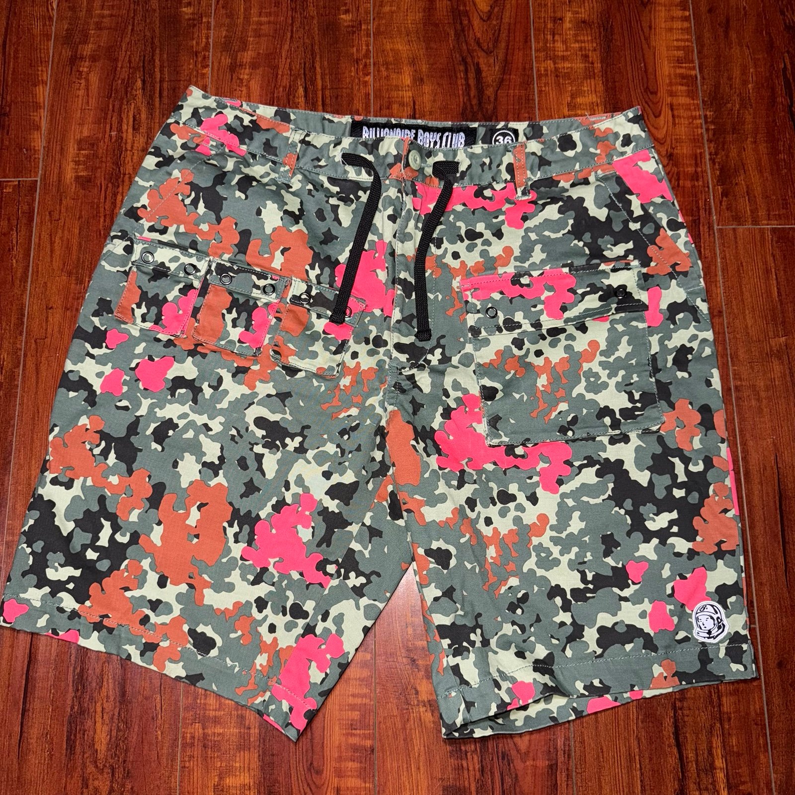 Billionaire Boys Club Sz 36 Men’s Camo Utility Cargo Shorts Preowned Good Cond.