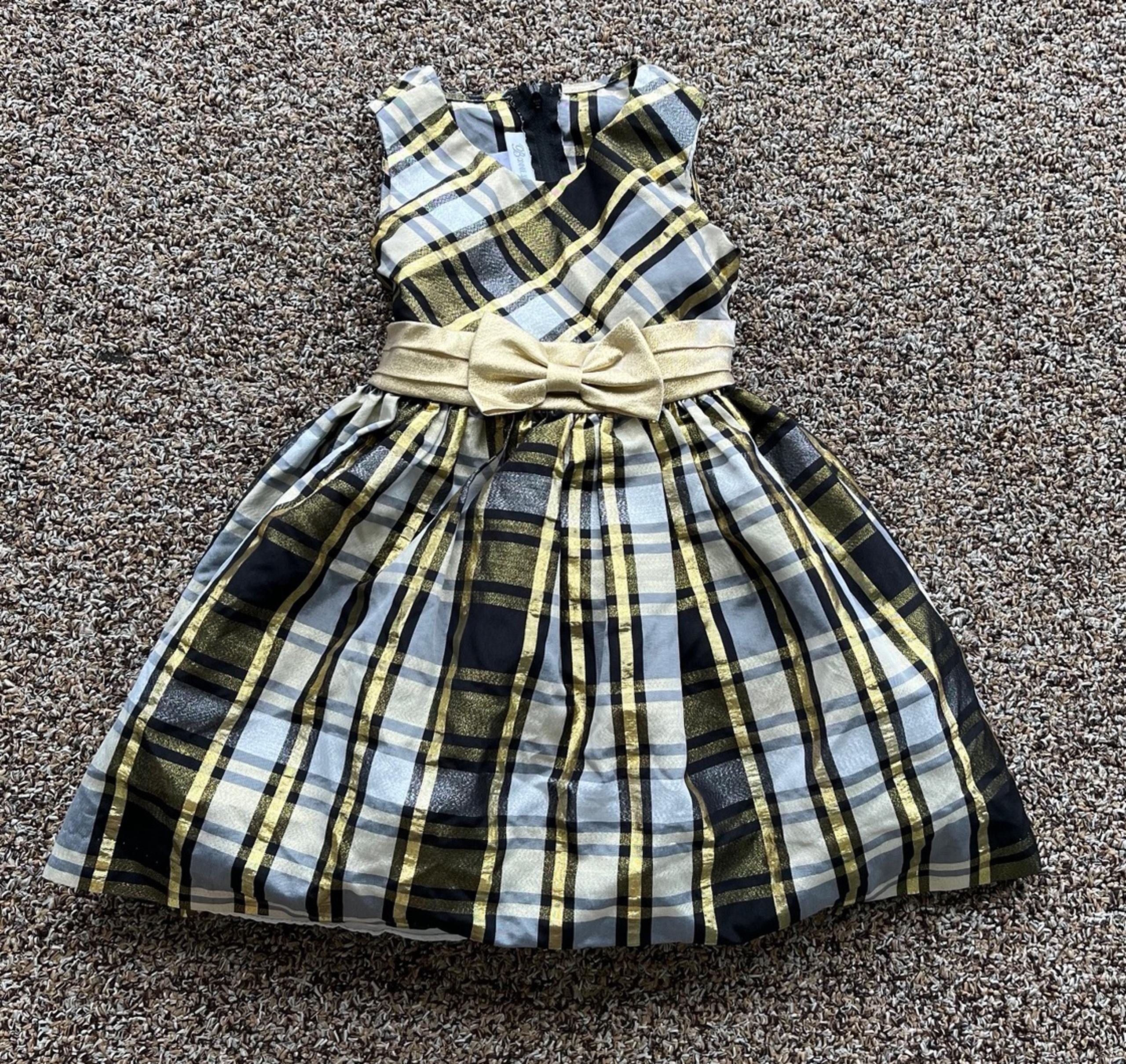 Girl’s Size 4 Bonnie Jean Gold & Black Plaid Holiday Dress