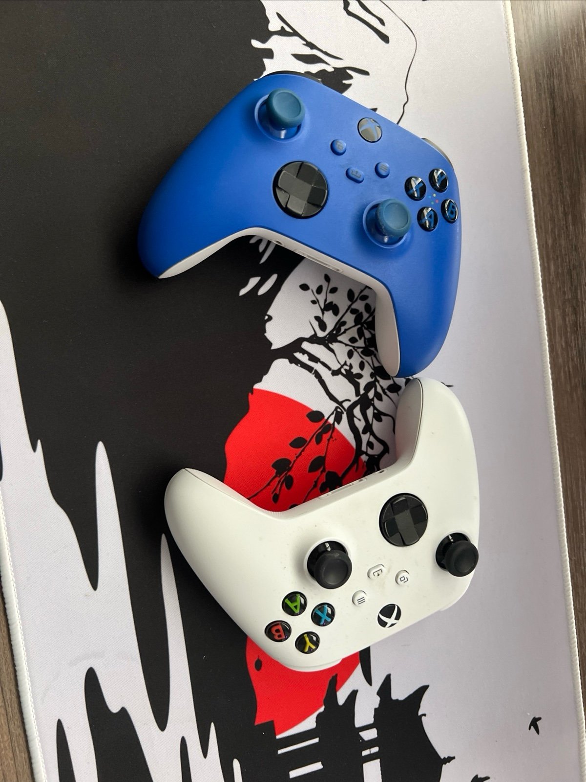 2 Xbox Controllers Wireless