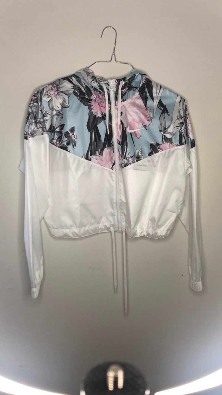 Nike windbreaker