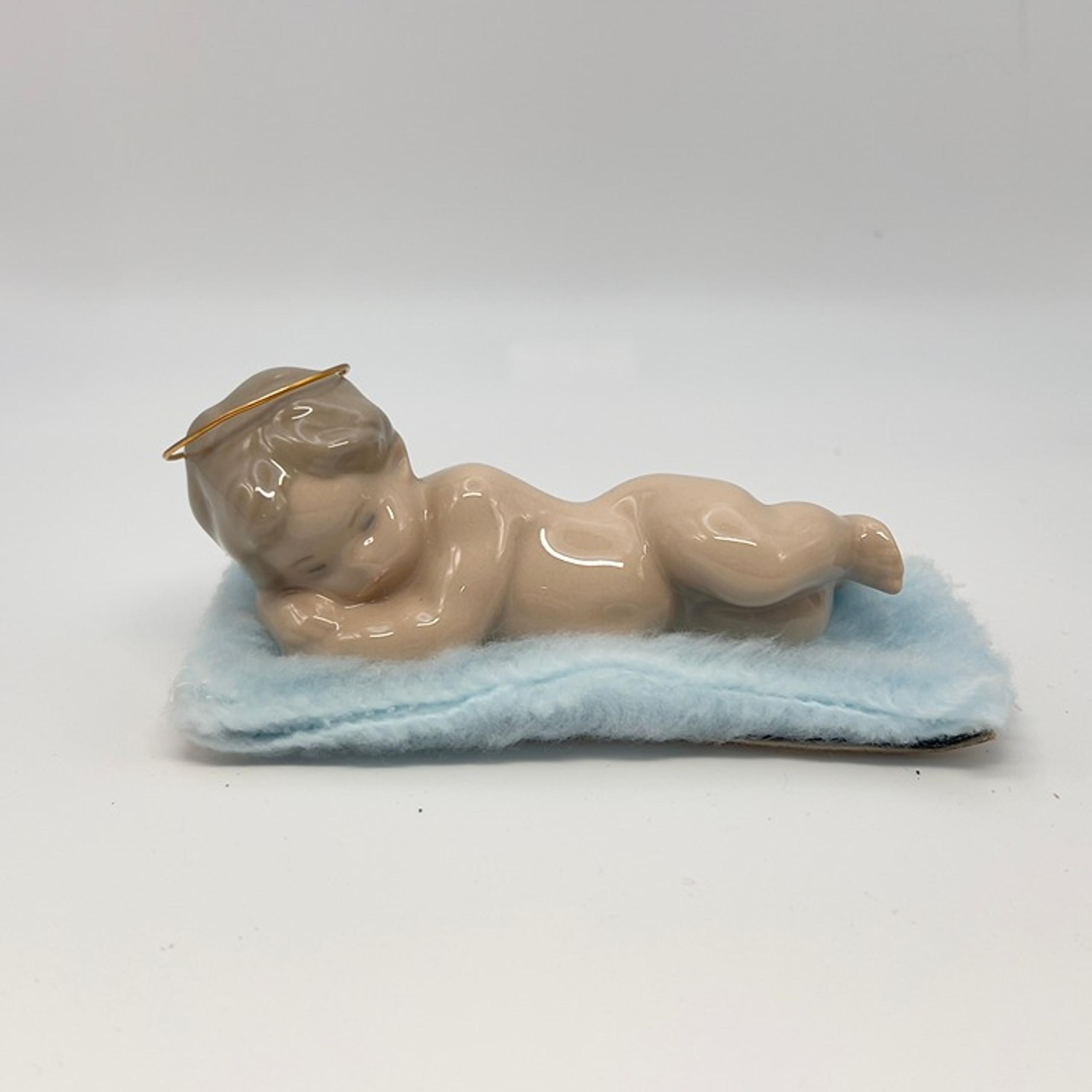 Lladro “Baby Jesus in Bethlehem III” Glossy Porcelain Figurine  Handmade - Spain