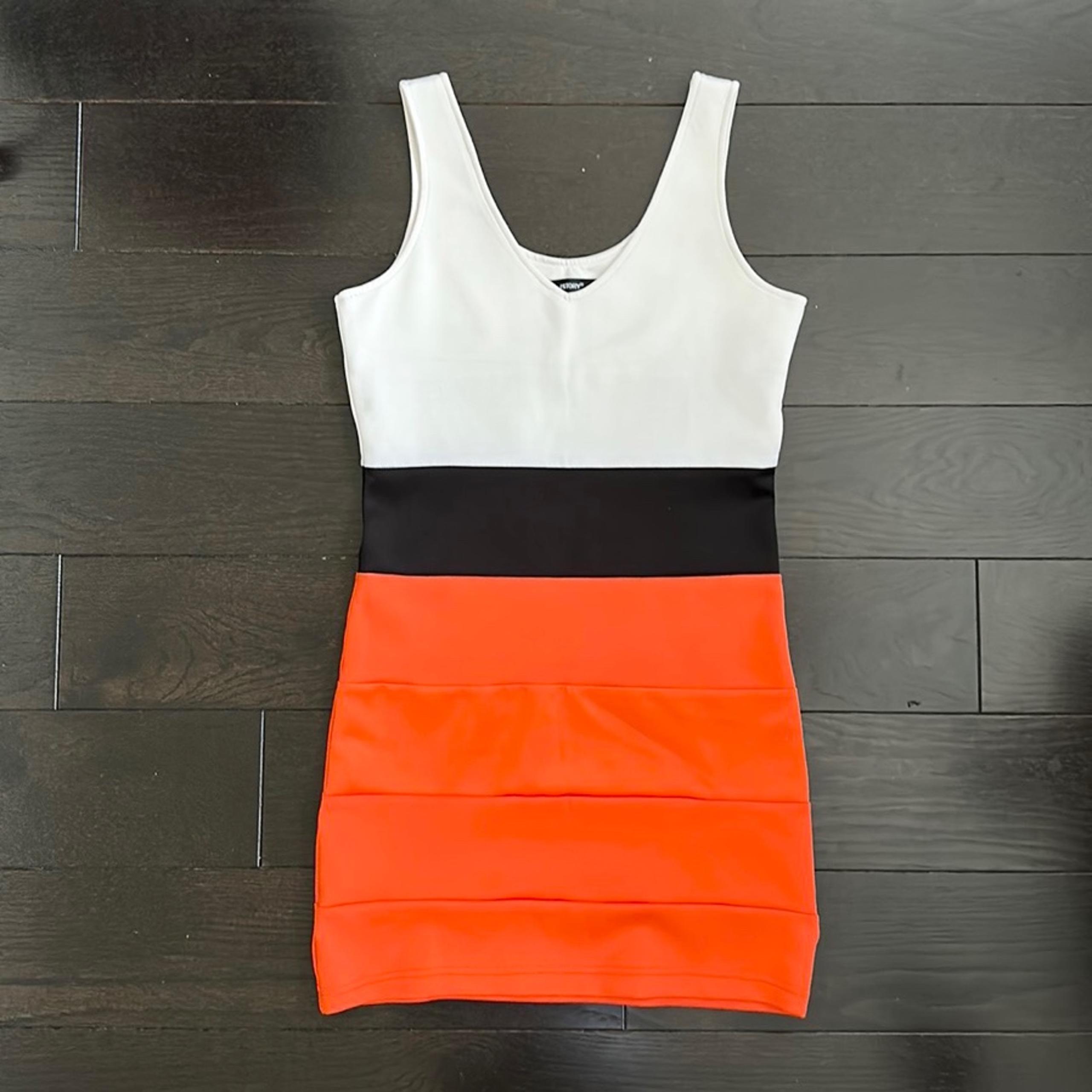 Color-block dress
