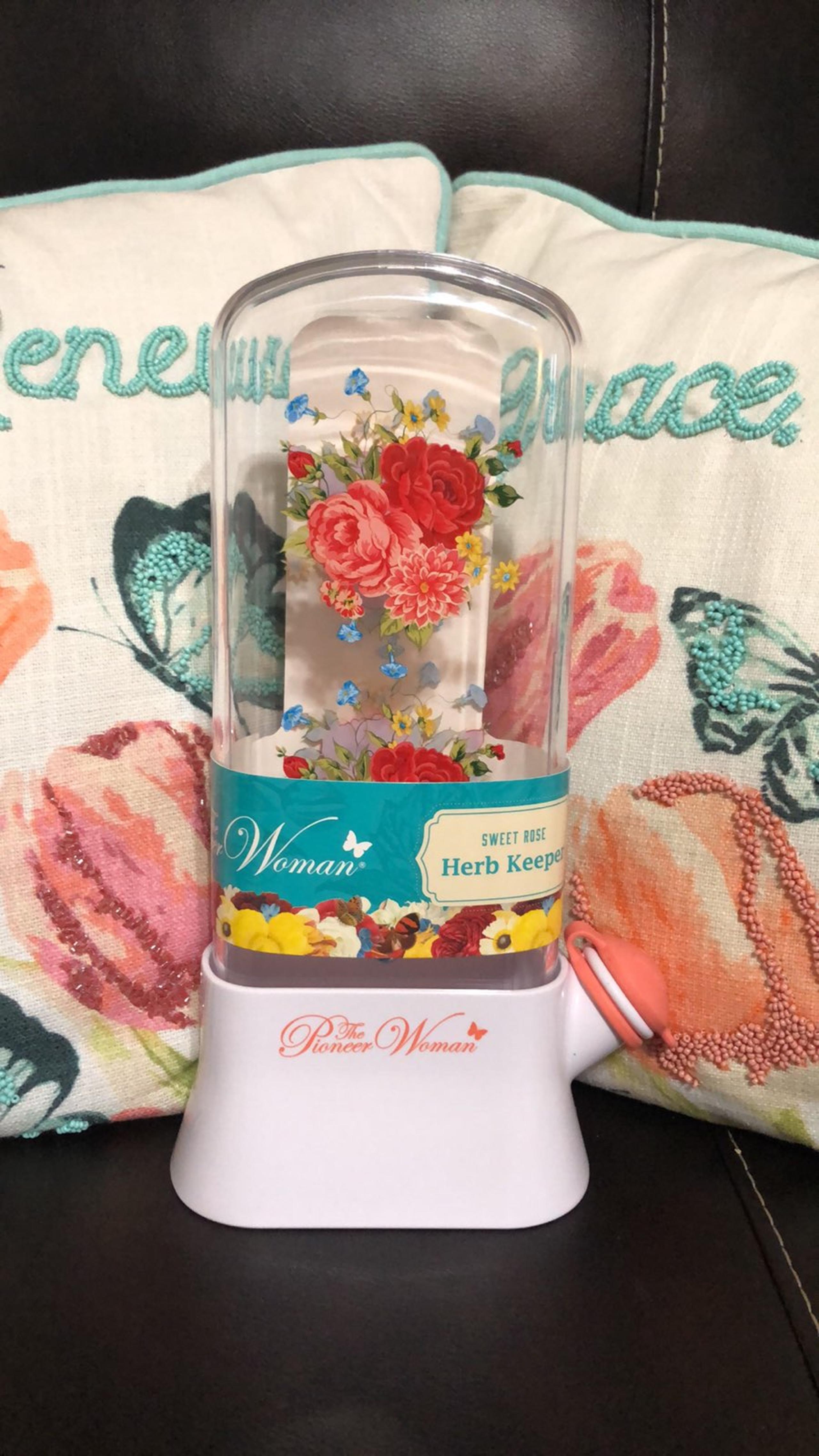 Pioneer Woman Herb Keeper