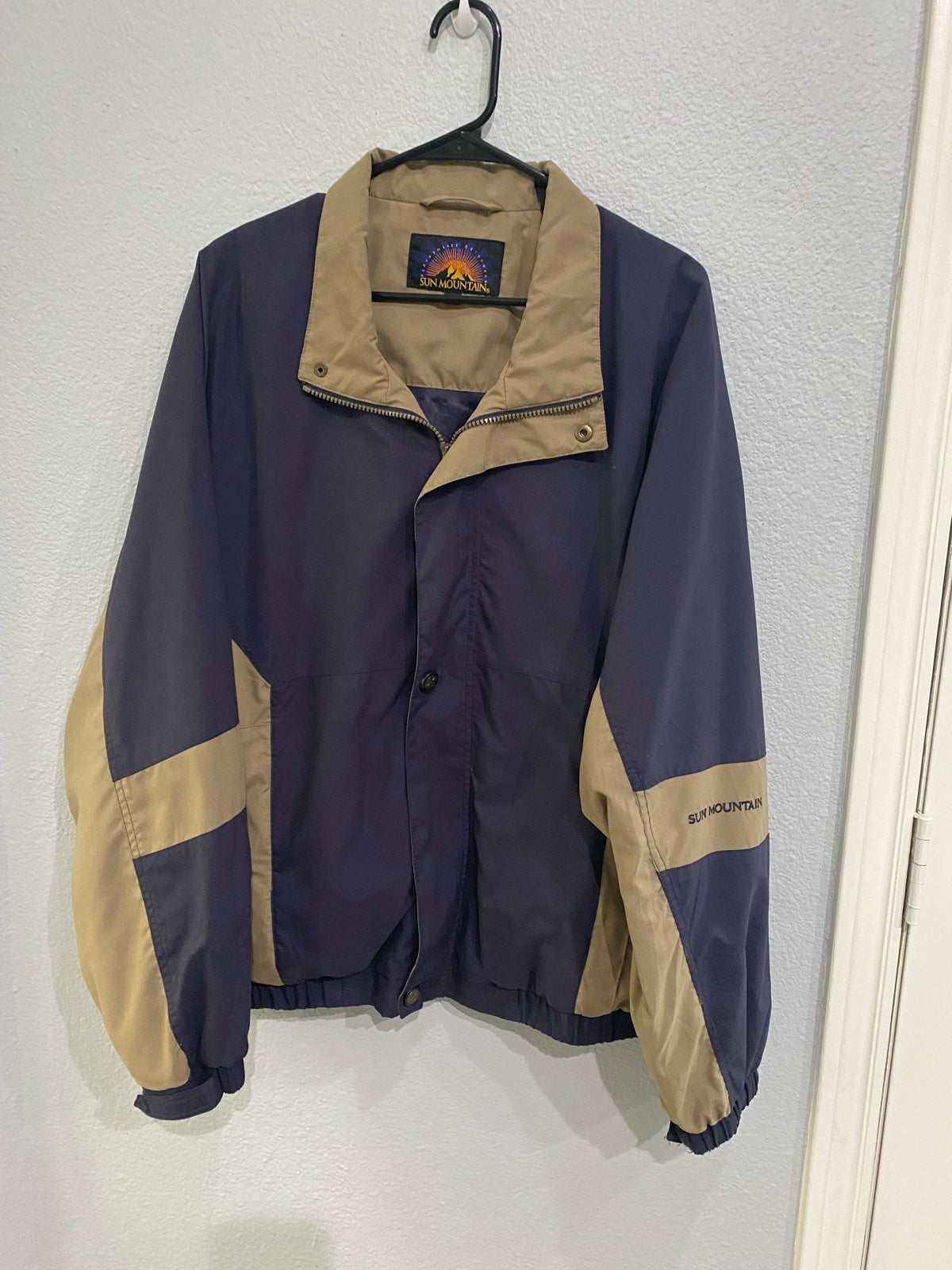 Men’s Sun Mountain Performance Outerwear Jacket and Pants Set / Large