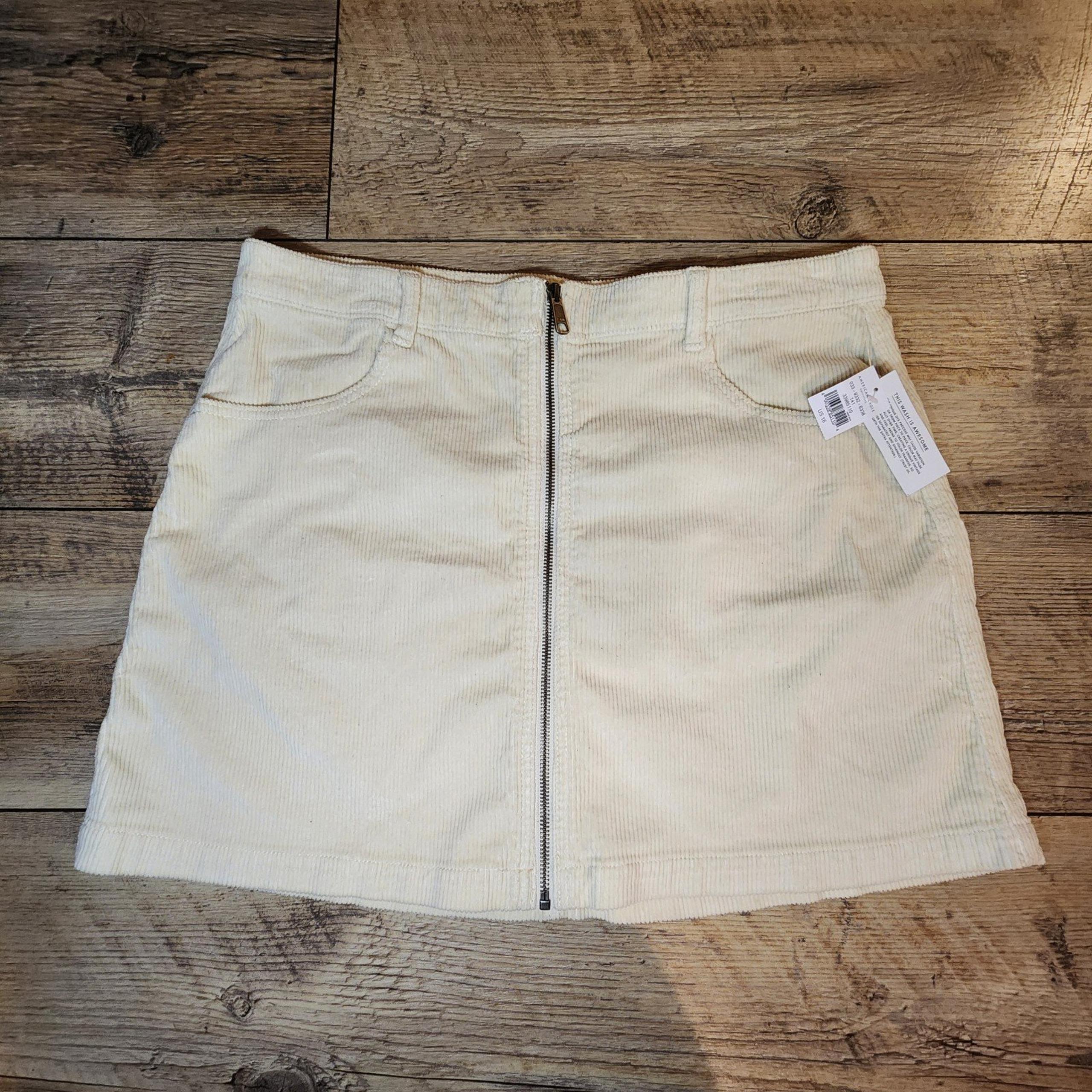American Eagle Super Stretch Corduroy Full Zip Skirt Cream Ivory Size 16 NWT