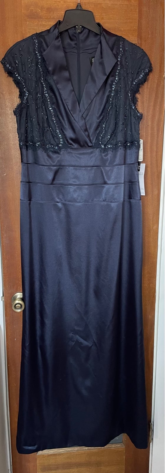 Adrianna Papell Navy Mother of Bride Maid of Honor Bridesmaid NWT Gown 14W