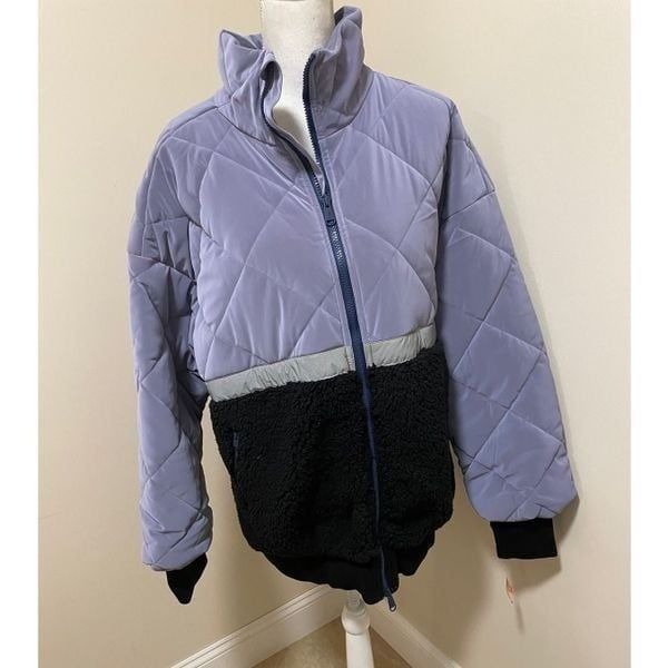 New Free people Movement Purple And Black quilted and sherpa jacket size XS  Ret