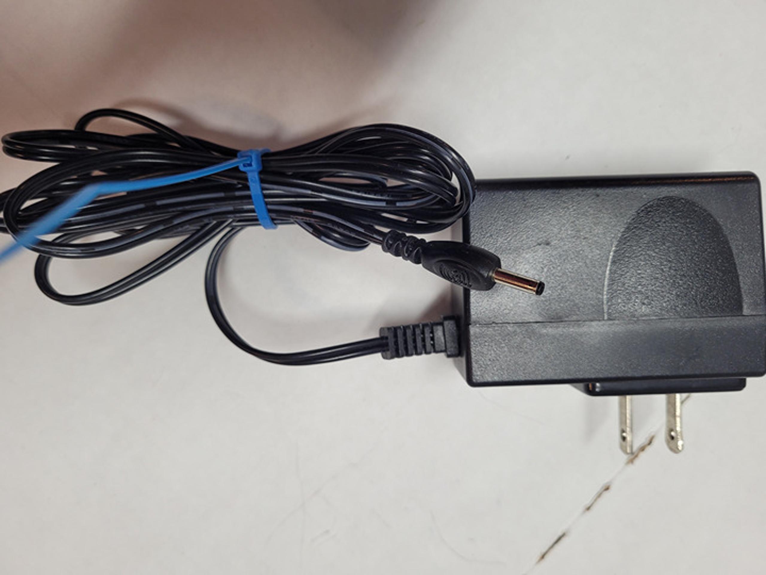 Genuine XM AC Adapter Power Supply Model SMPS5V2A-XM 5V 2A for SIRIUS XM Radio