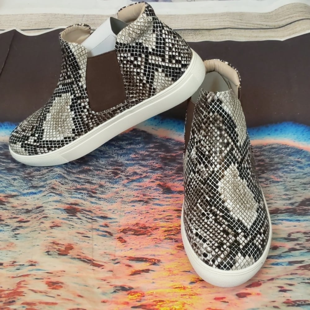 COCONUTS by Matisse Harlan nat. Snake shoes 8.5