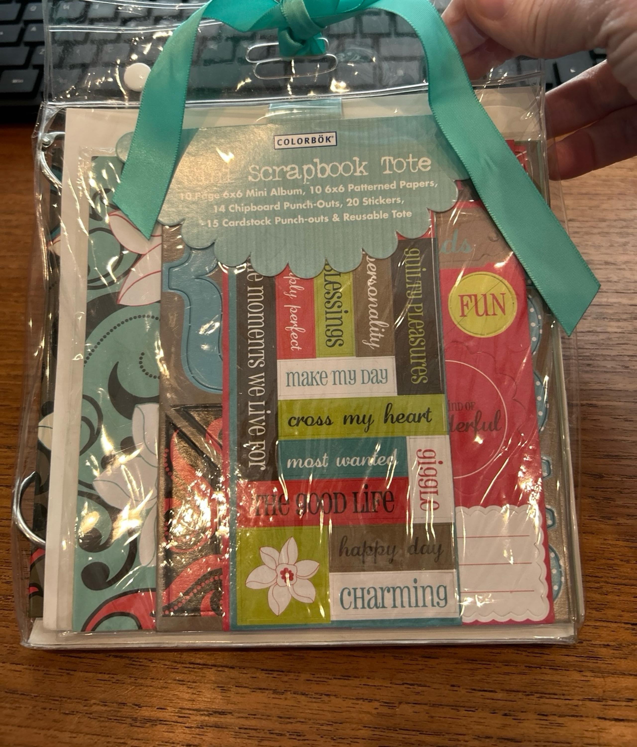 Mini Scrapbook Tote Kit