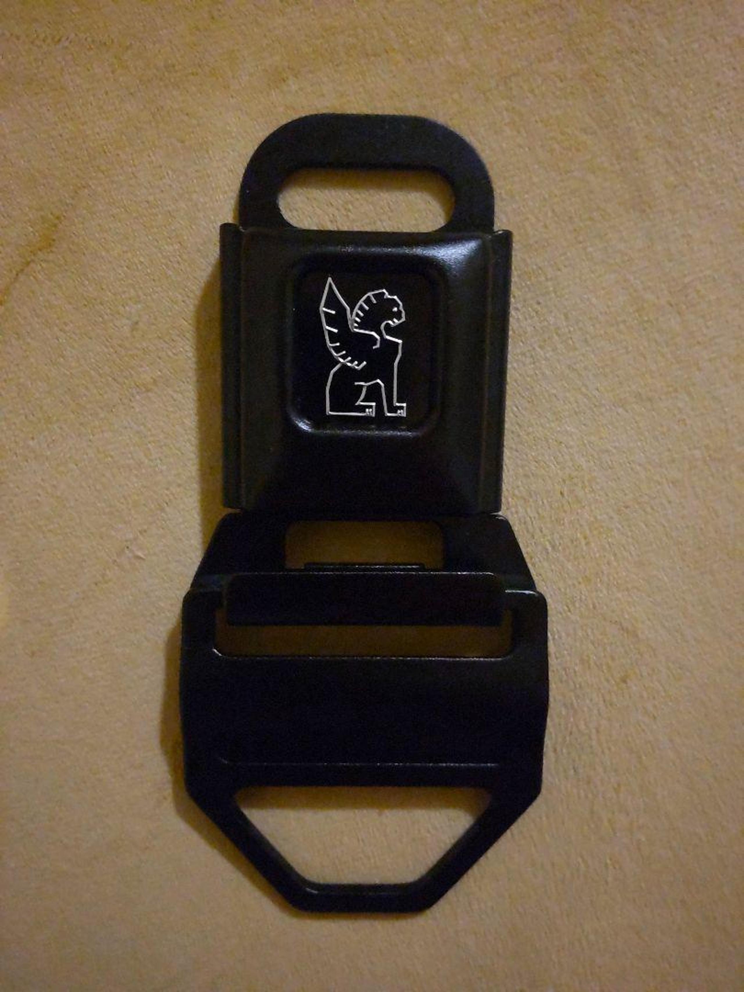 Seat Belt Buckle - Large - Black - Chrome