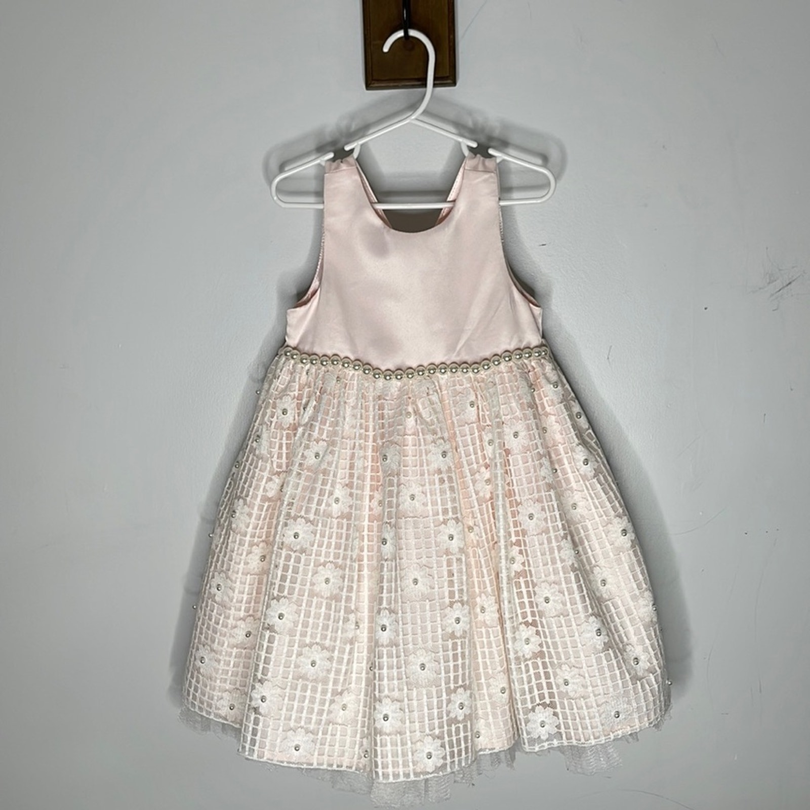 AMERICAN PRINCESS Light Pink Lace and Pearl A Line Formal Dress Size 4T