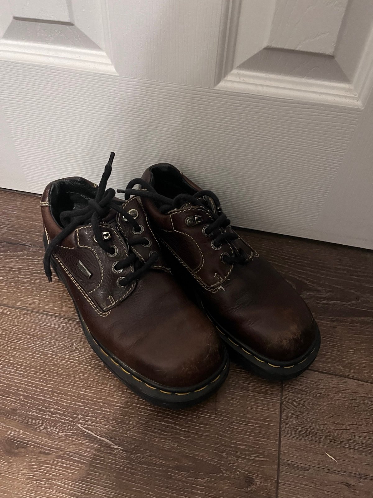Vintage Dr.Martens dark brown