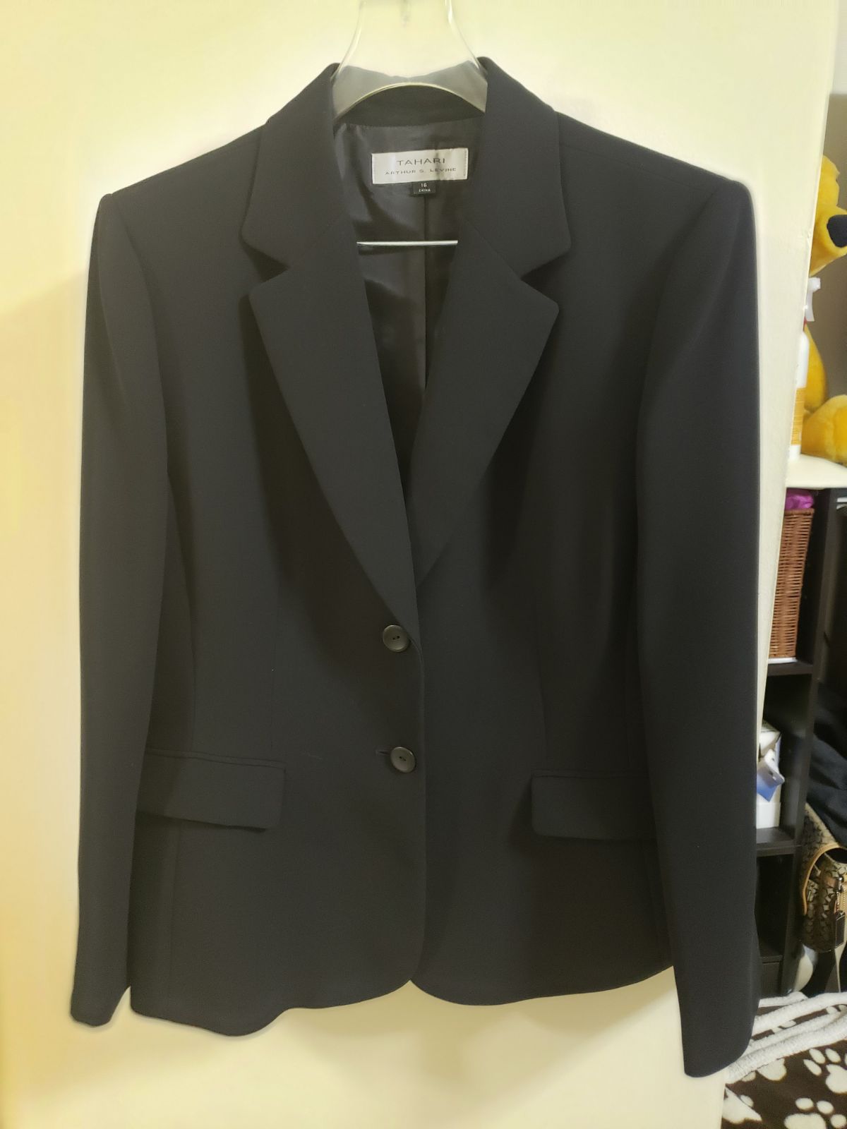 Tahari Blazer And Pants Set