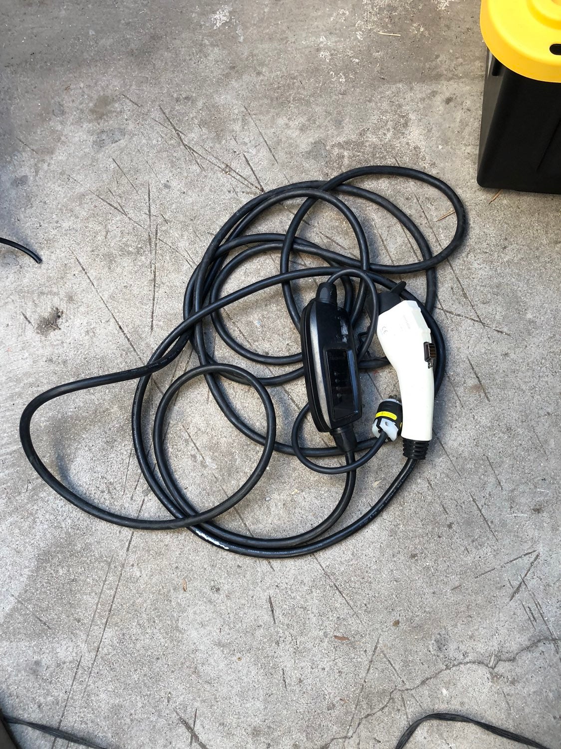 Duosida Electric Car Charger 110v dss-ev-16p-v3 Car