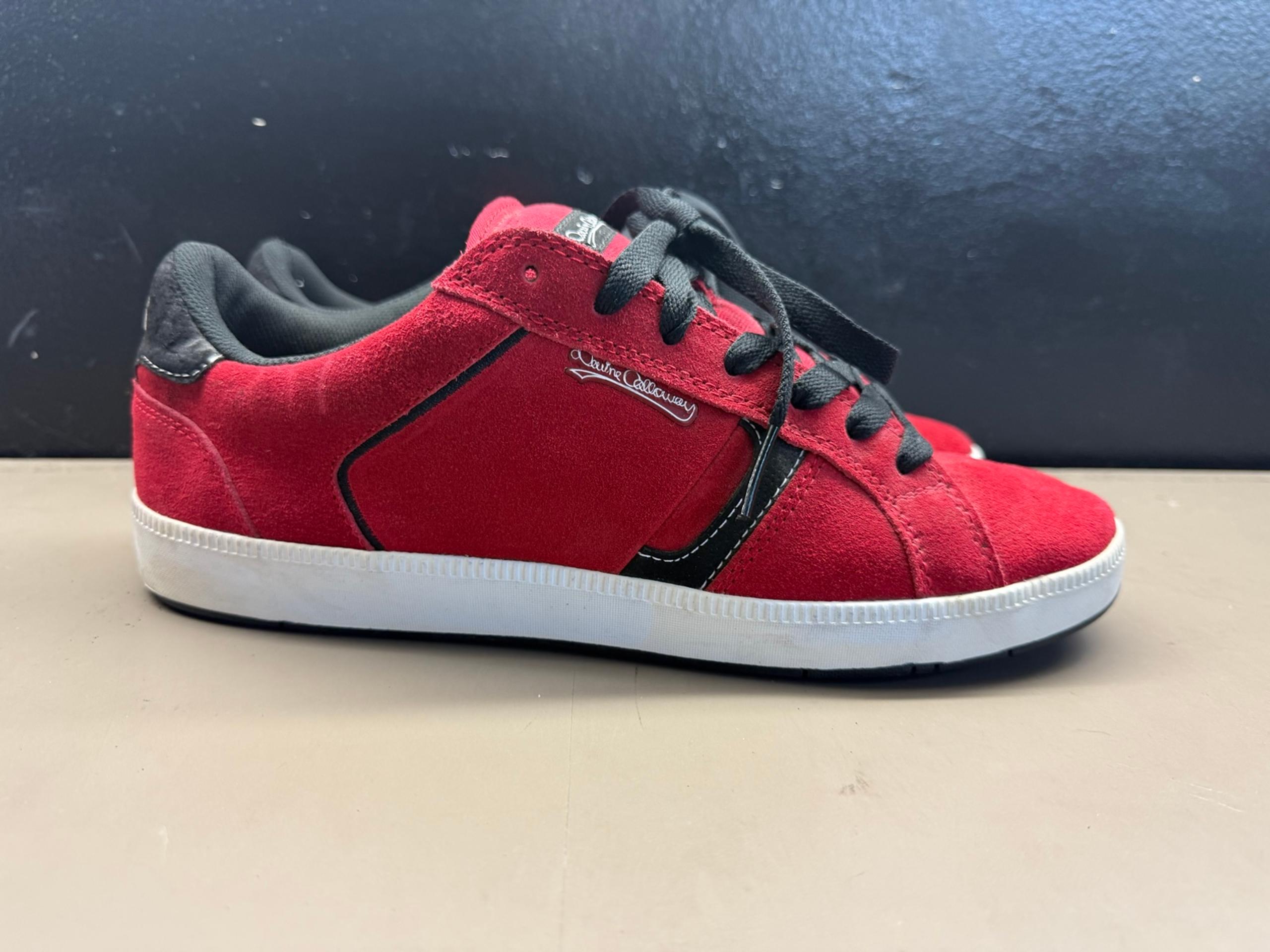 New without box Men’s Etnies Devine Calloway Red Black Suede White Skateboarding