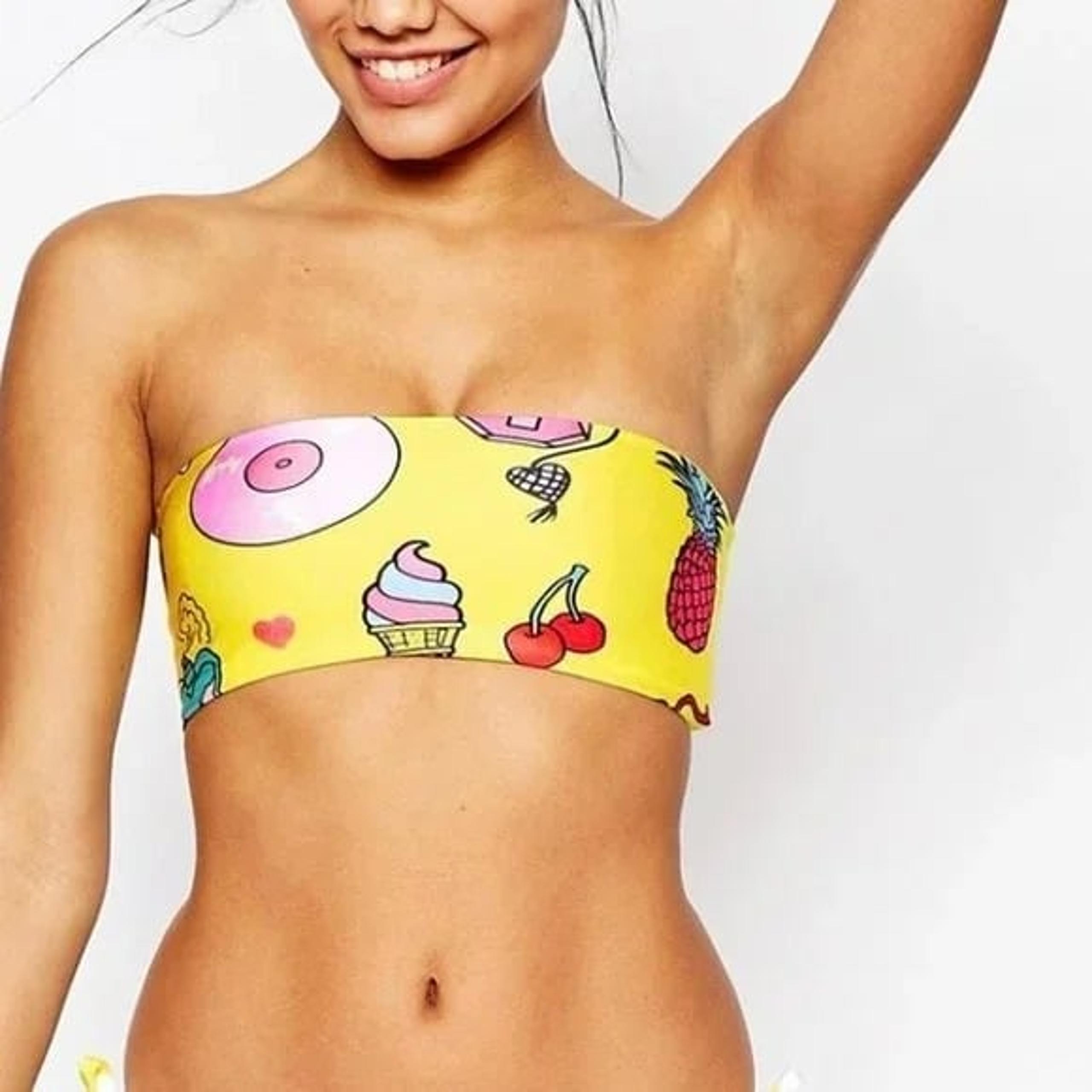 Size XS--WILDFOX Women's Emoji Prints Reversible Bandeau Bikini Top