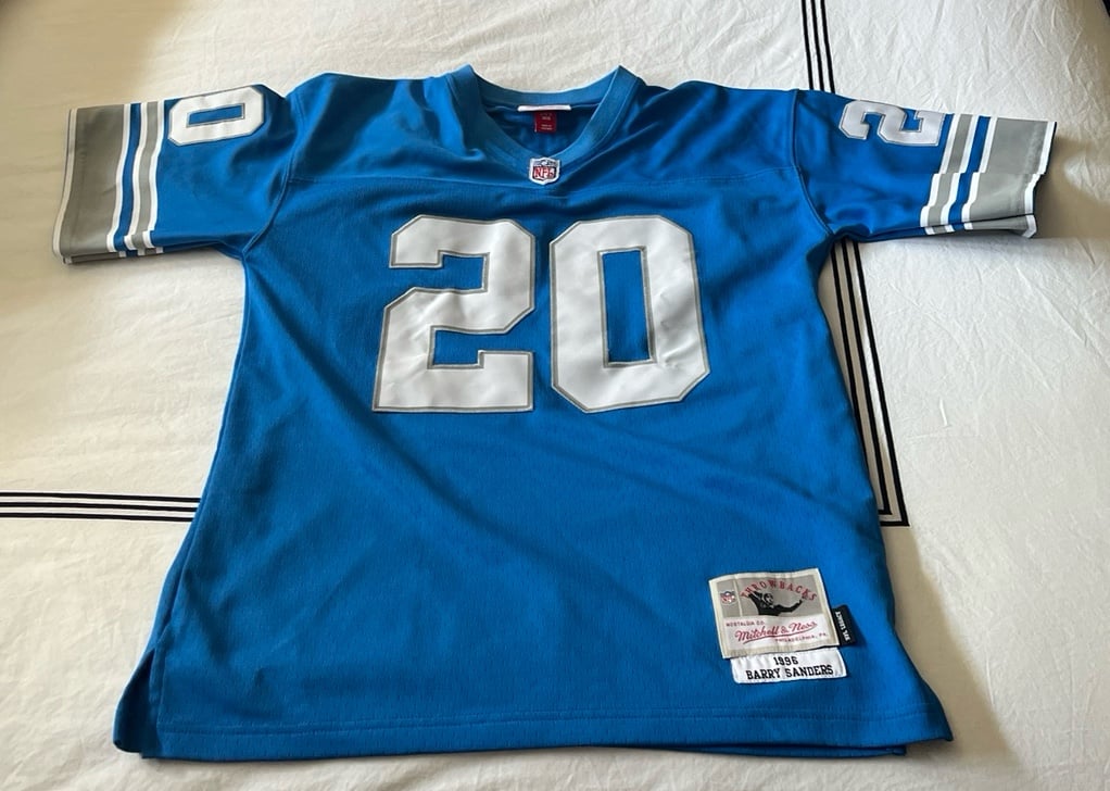 Barry Sanders Mitchell and Ness Jersey