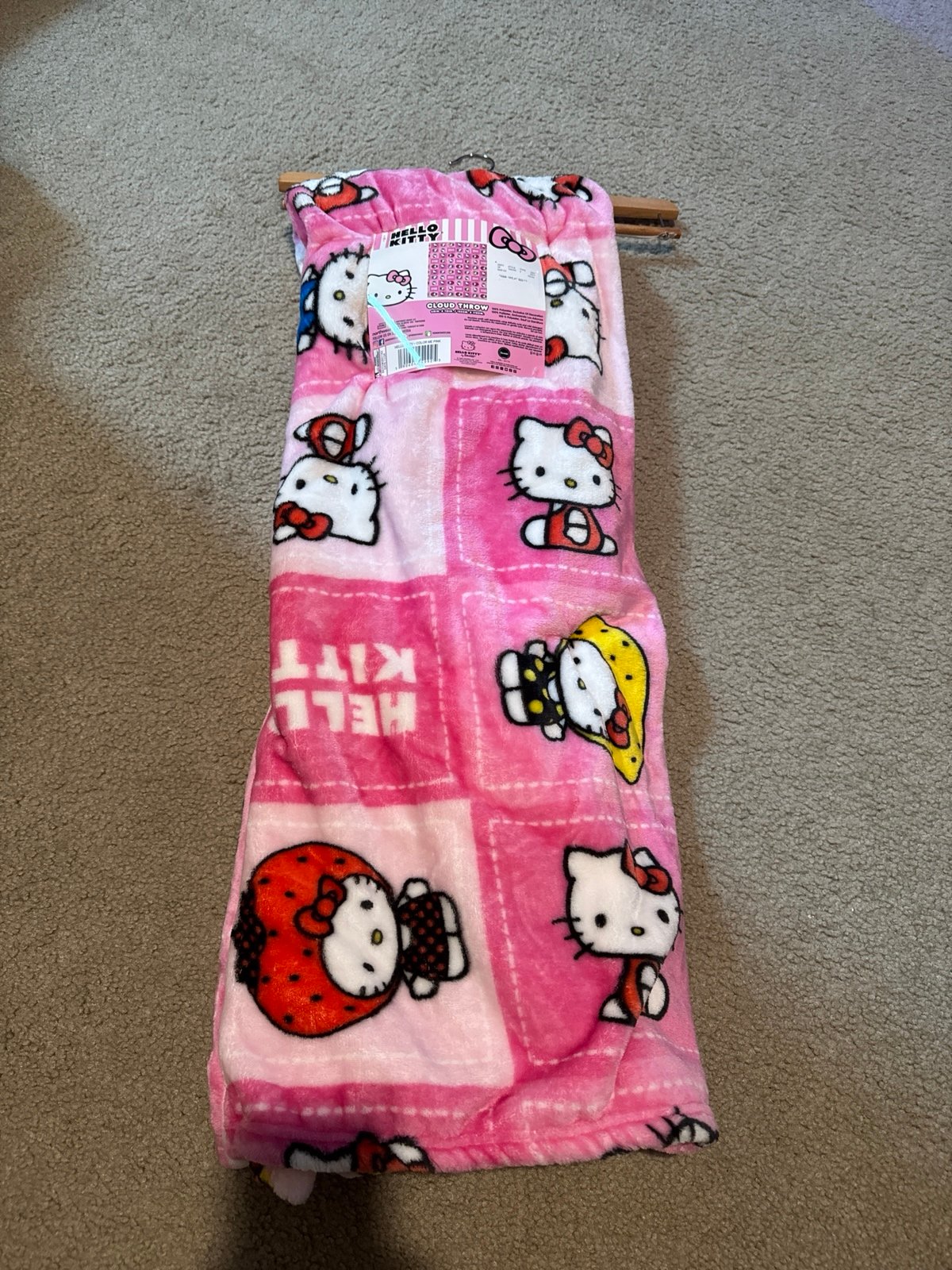 Hello Kitty Strawberry Lemon pink Cloud Throw
