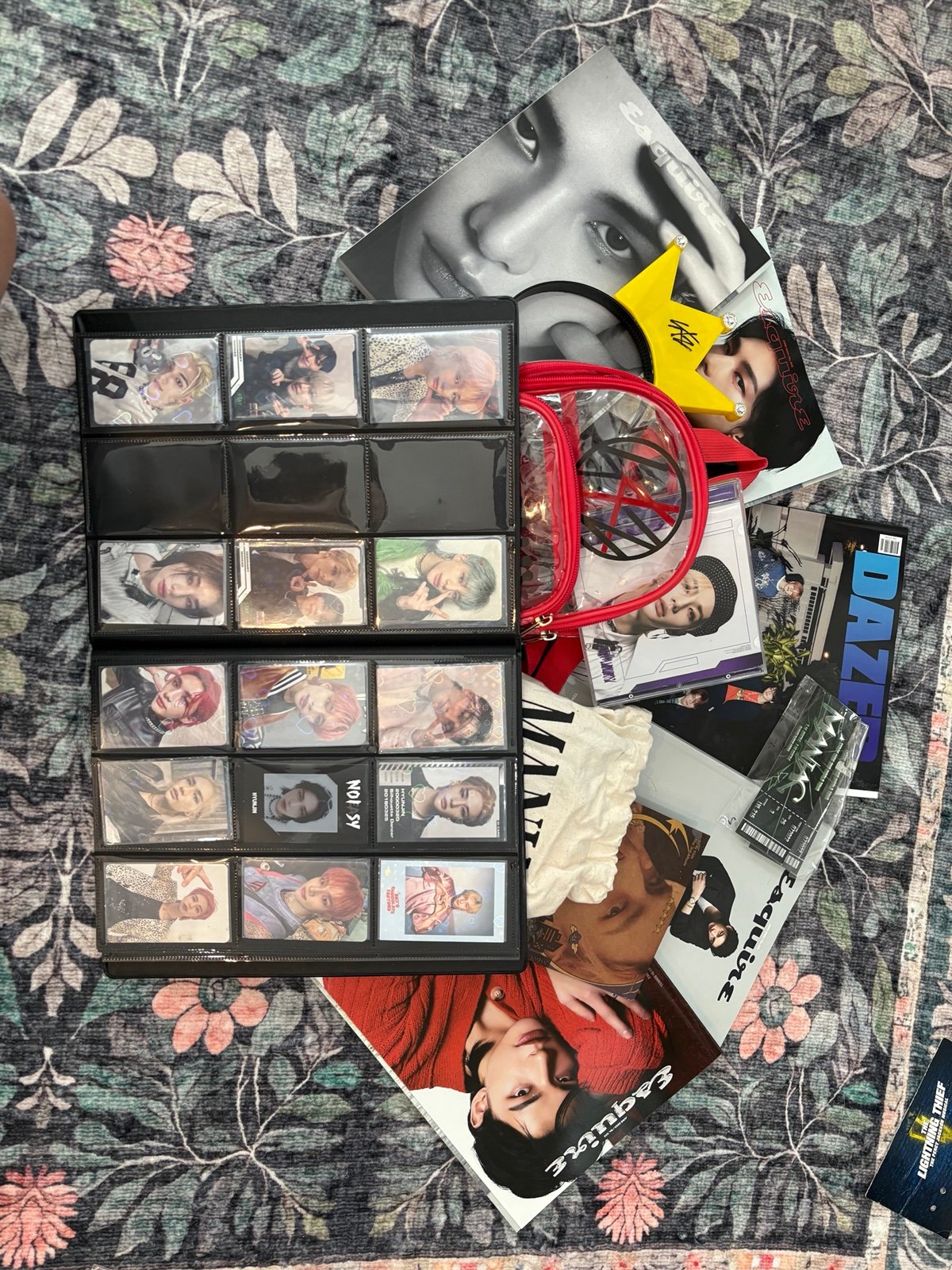 Stray Kids Haul Photocards magazines and more