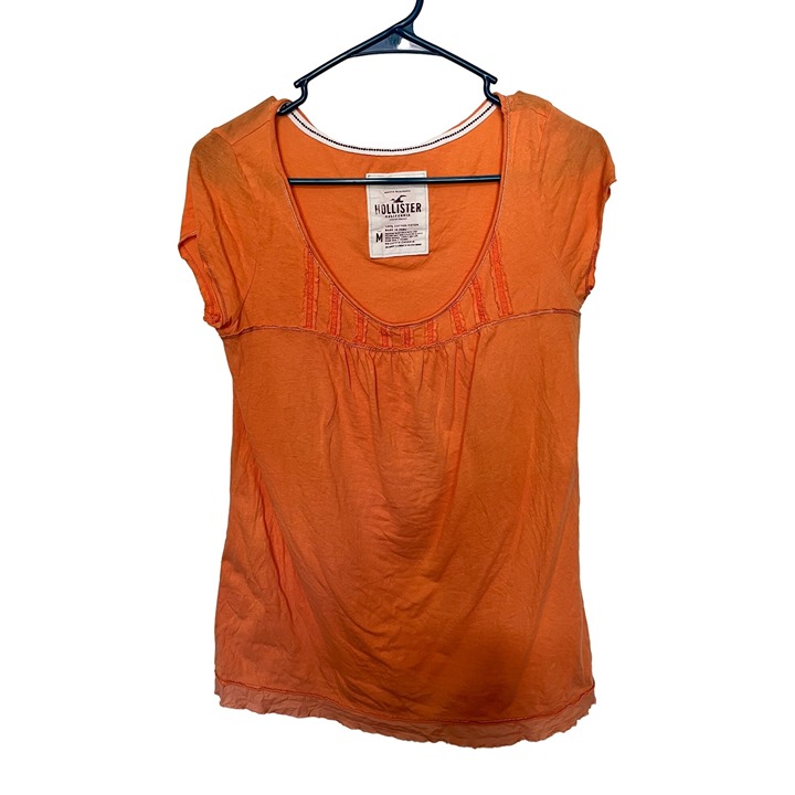 Layered hollister t shirts hot sale