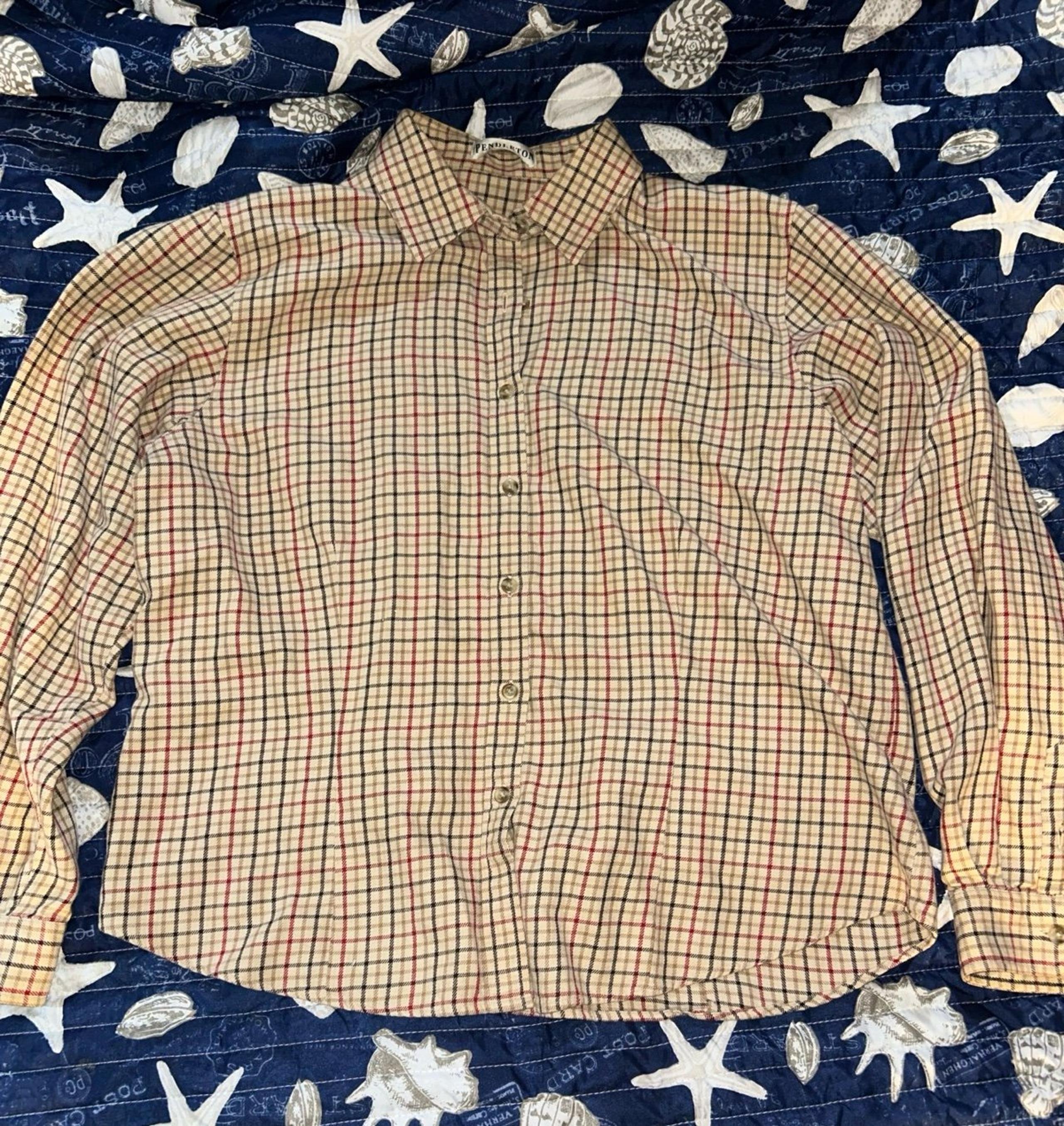 Women’s Pendleton button down shirt size large