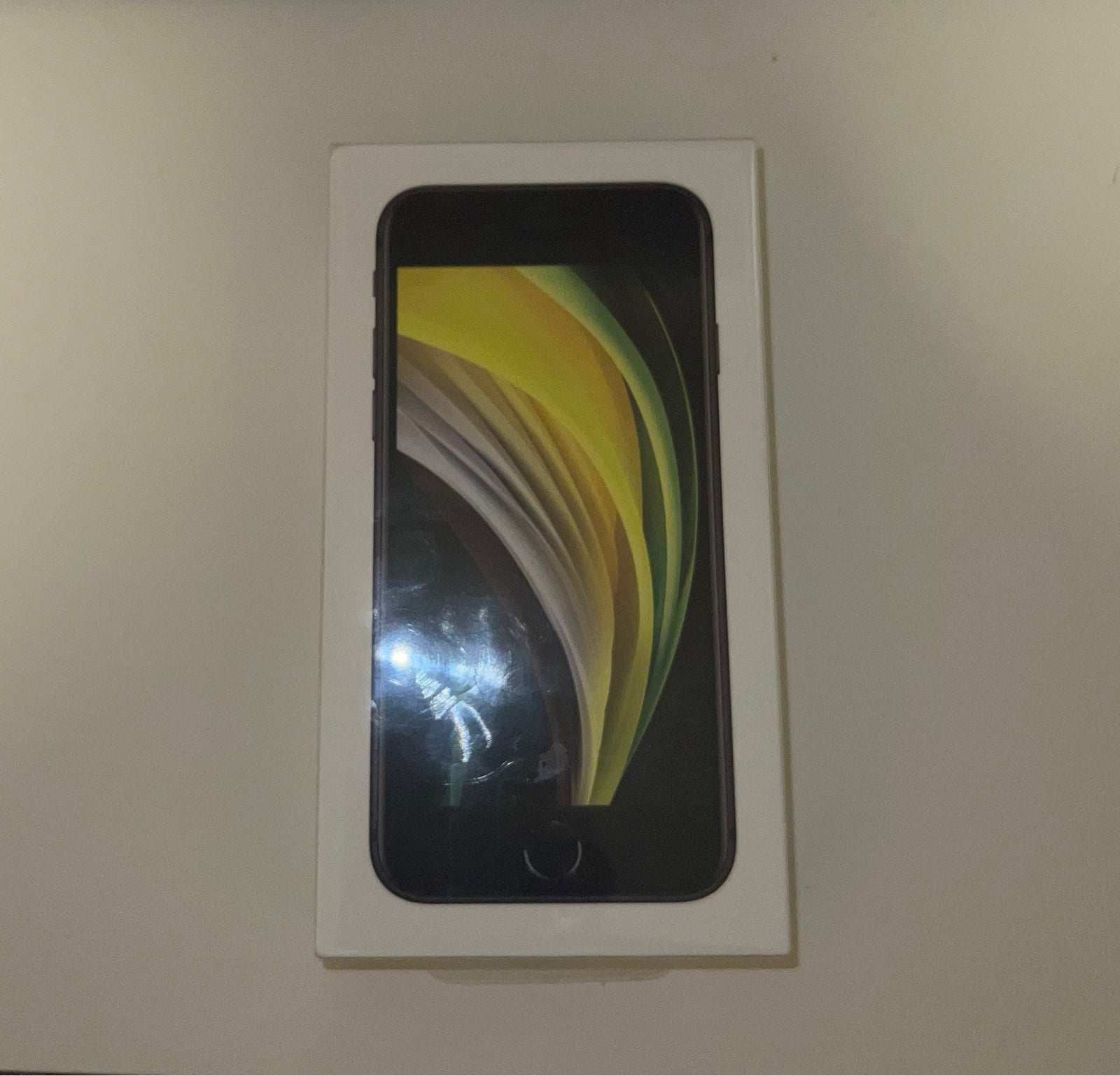 iphone se 2020 unlocked