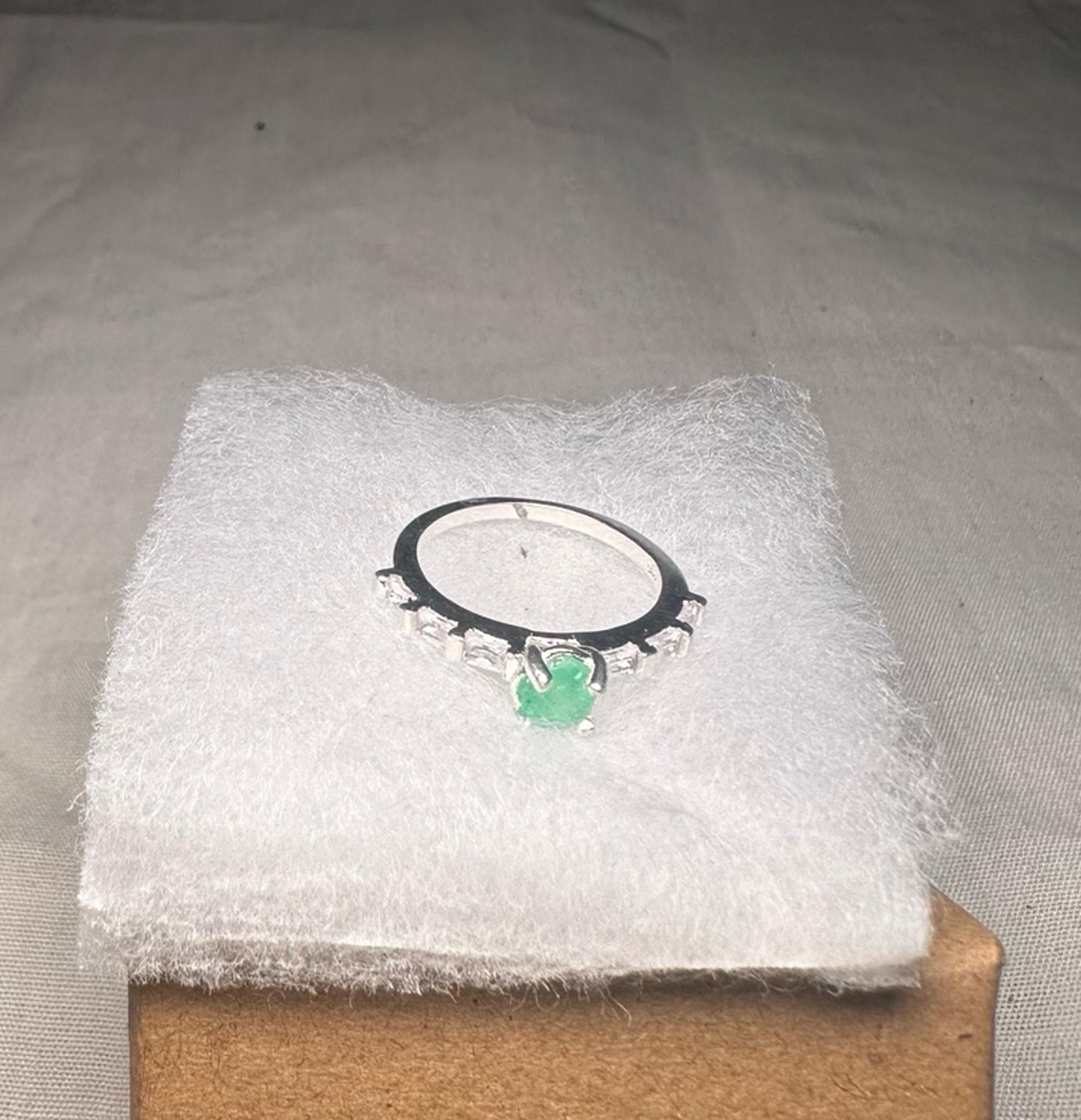 Solid 925 Silver Authentic Colombian Emerald Gemstone Handmade Ring Women Sz 5.5