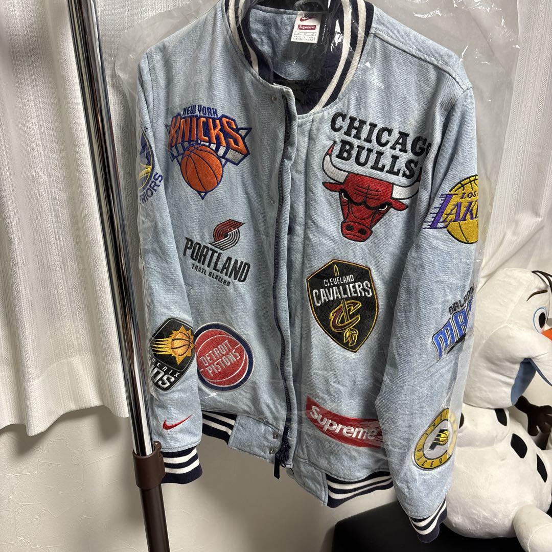NIKE Supreme Jacket
