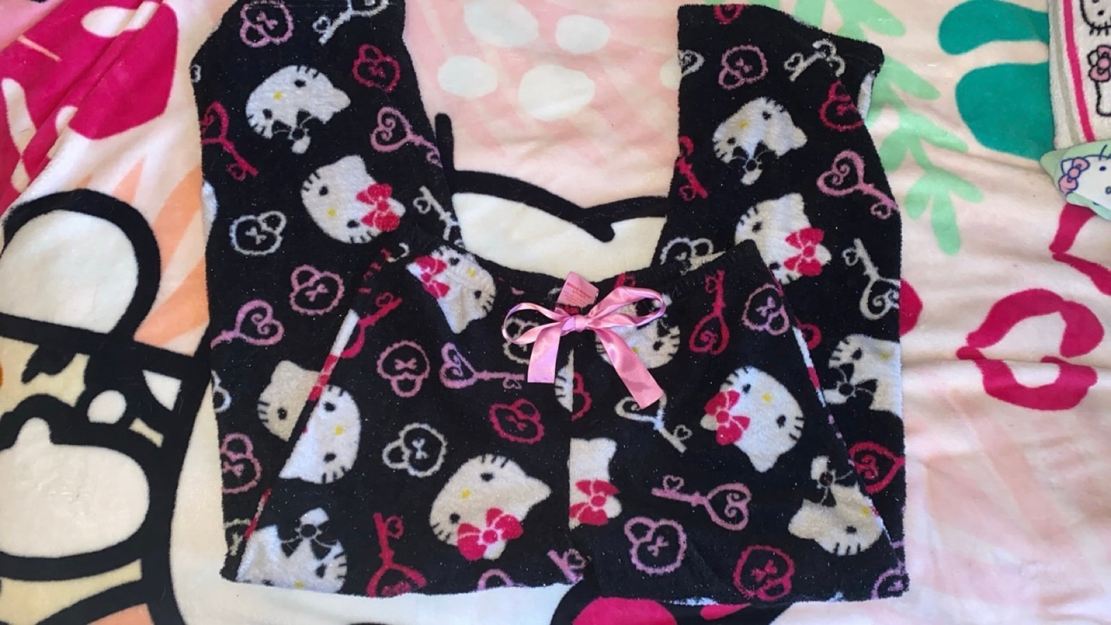 2013 Sparkly Hello Kitty PJ Pants