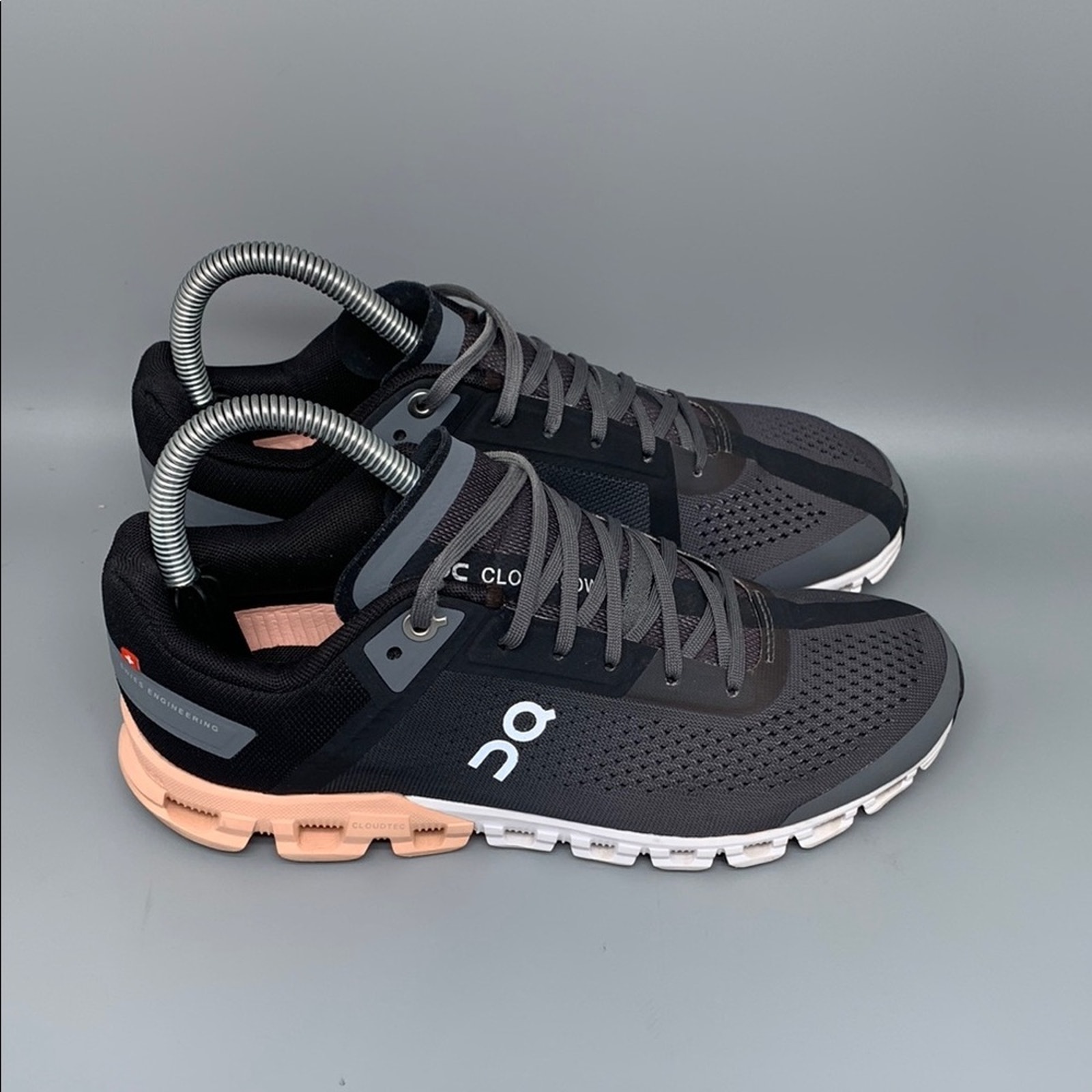 On Cloudflow Black Pink Running Shoes Women's Sz 6.5