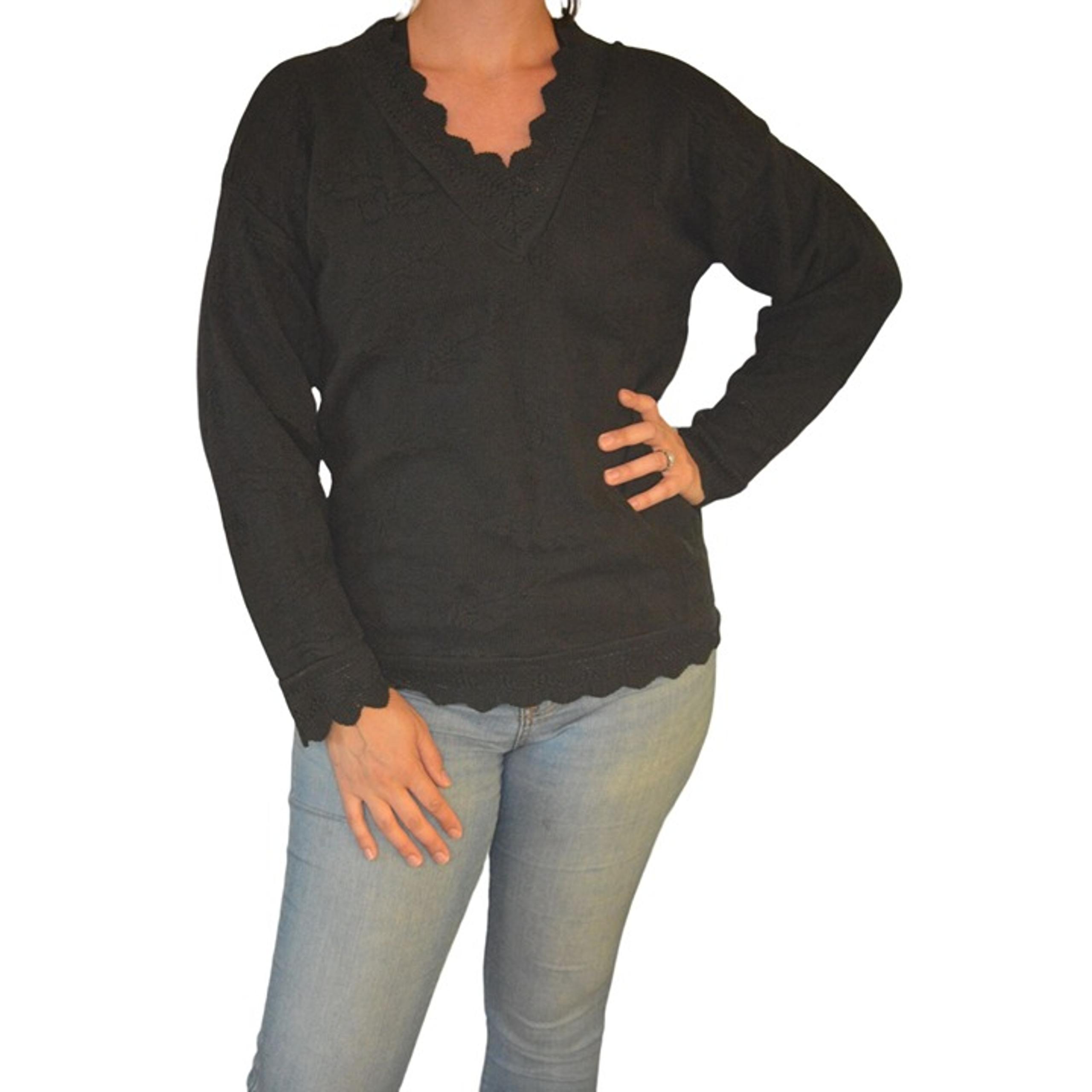 Big City Black 100% Cotton Women's Sweater With Knit Pattern & Scalloped Edges M