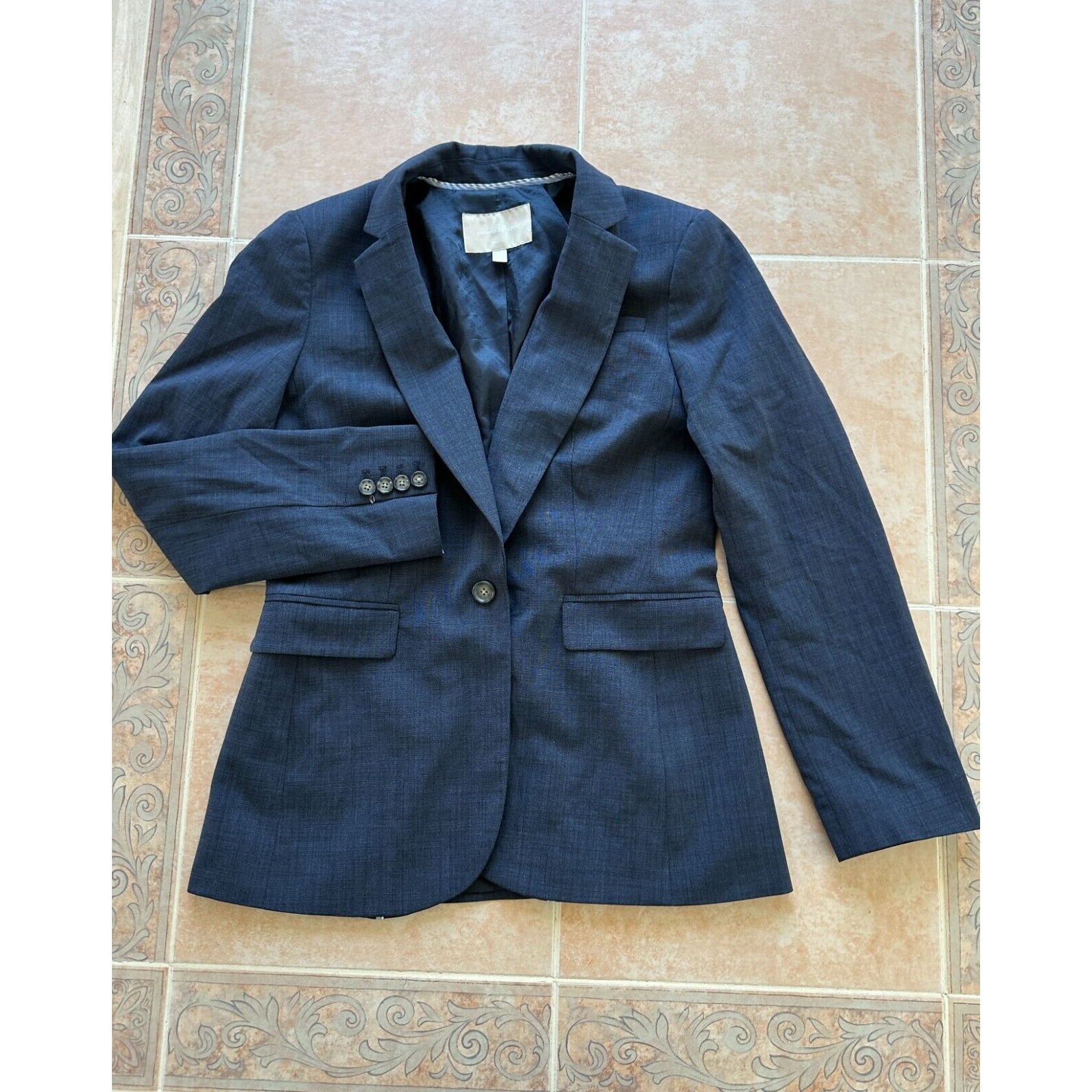 BANANA REPUBLIC Wool spandex Blend Blazer One button Women Size: 6