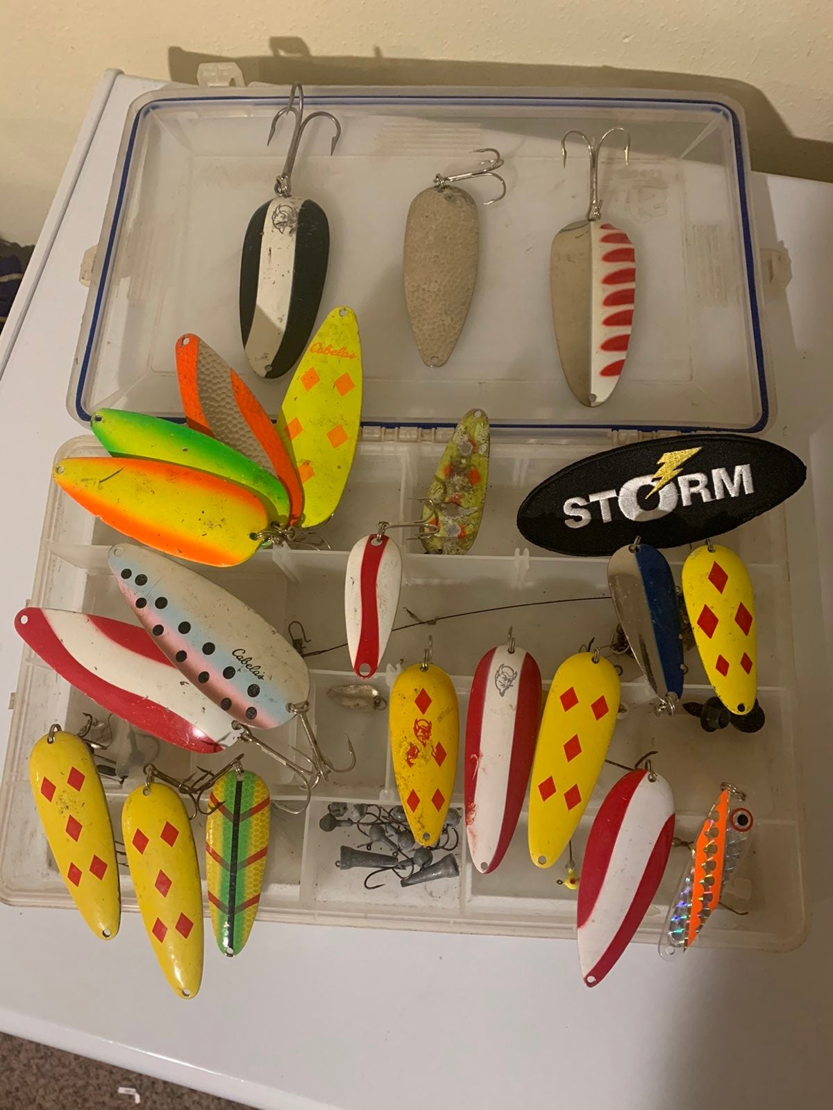 Large box of musky dpoons and other misc