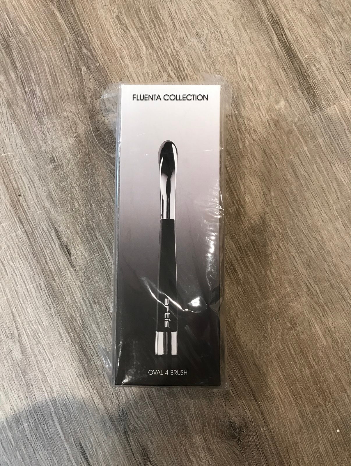New Artis Fleunta Oval 4 brush