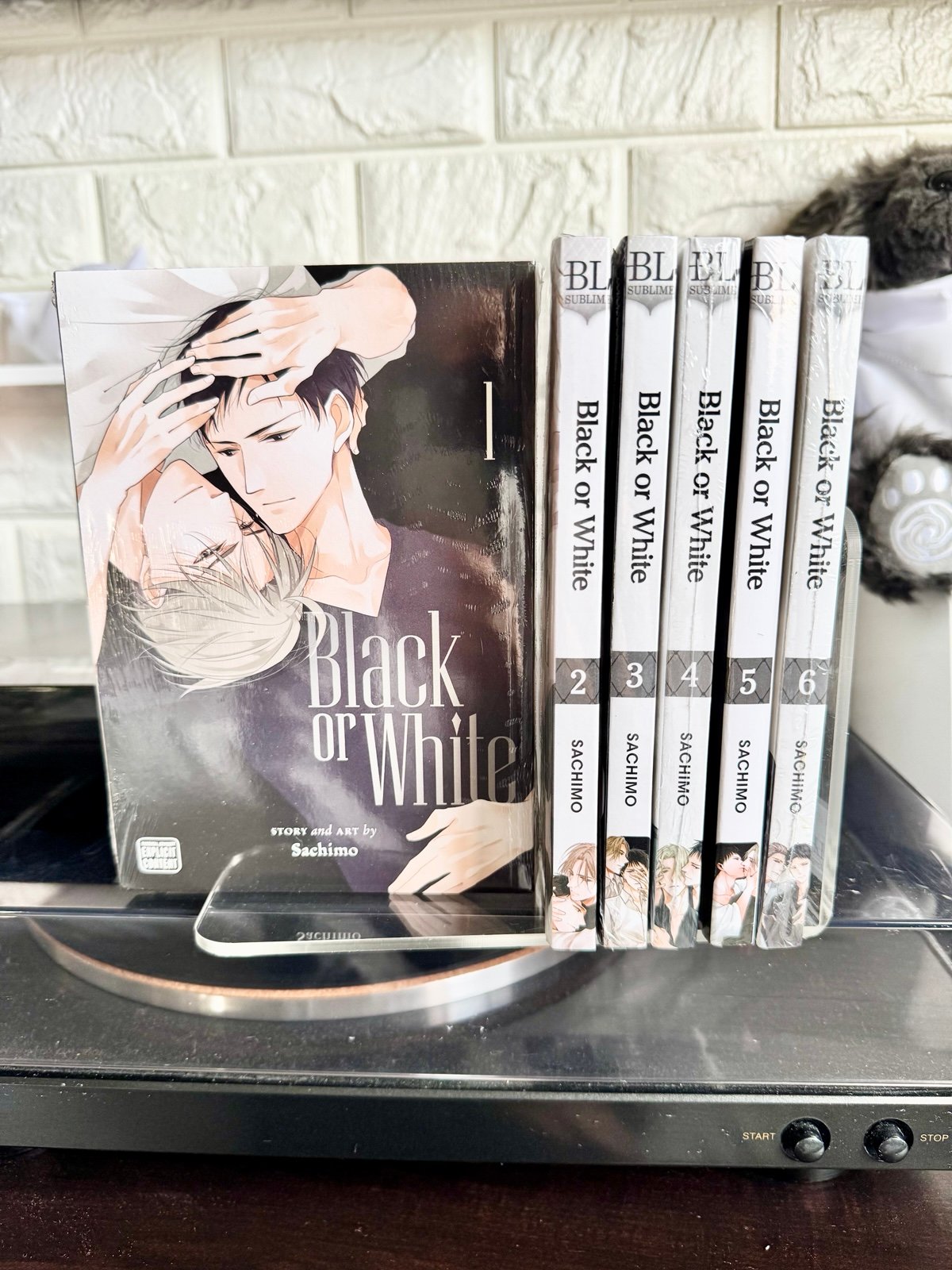 Black Or White Vol 1-6