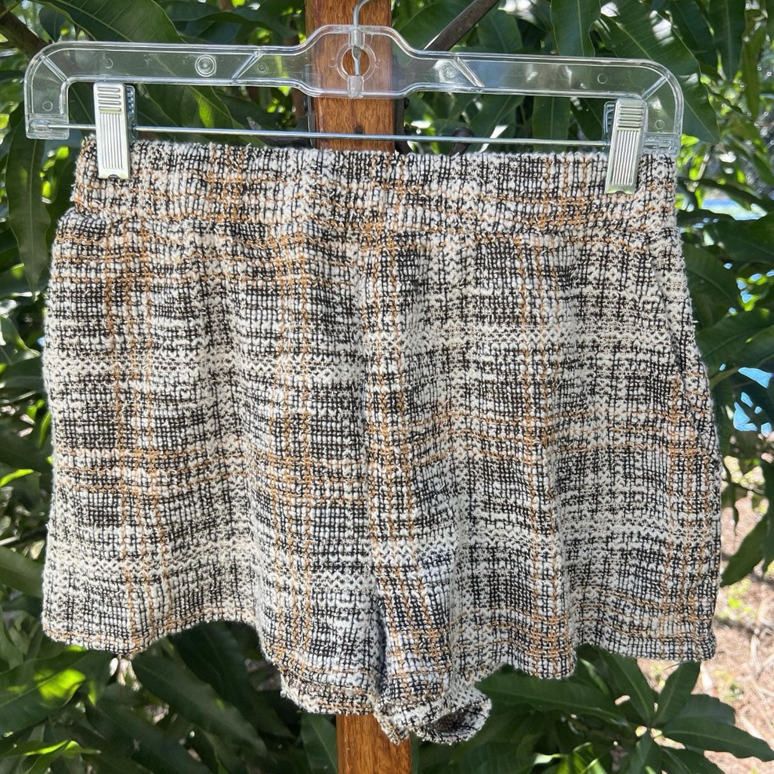 Forever 21 Women's Tweed Shorts Yellow Black White Pull On Medium