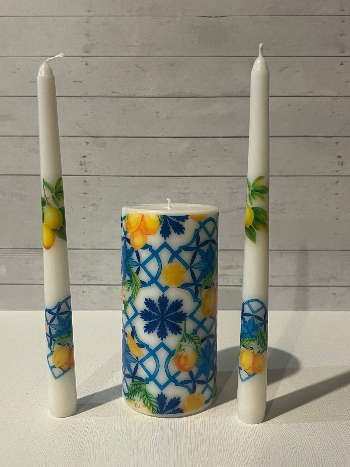 Decorative Candle sets with Lime design