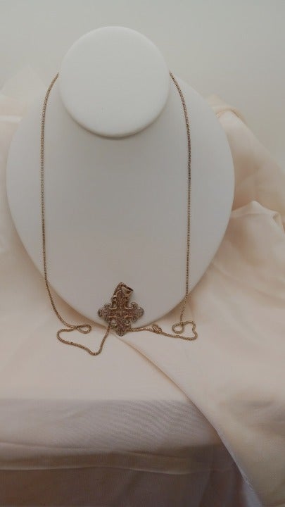 ITEM #058 vtg 33 milar italy .925 snake chain w/ milar italy filigree cross
