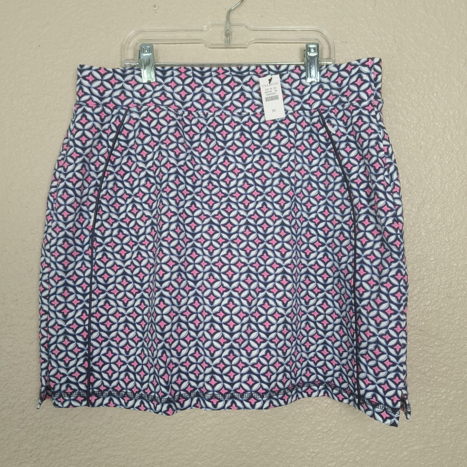 NWT T by Talbots Women's Golf Skirt Size M with Built-in Shorts, Multi-Coloured