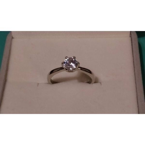 Gorgeous New 1 CT. Genuine Moissanite Solitaire Engagement Ring Sz 8~18KWGP