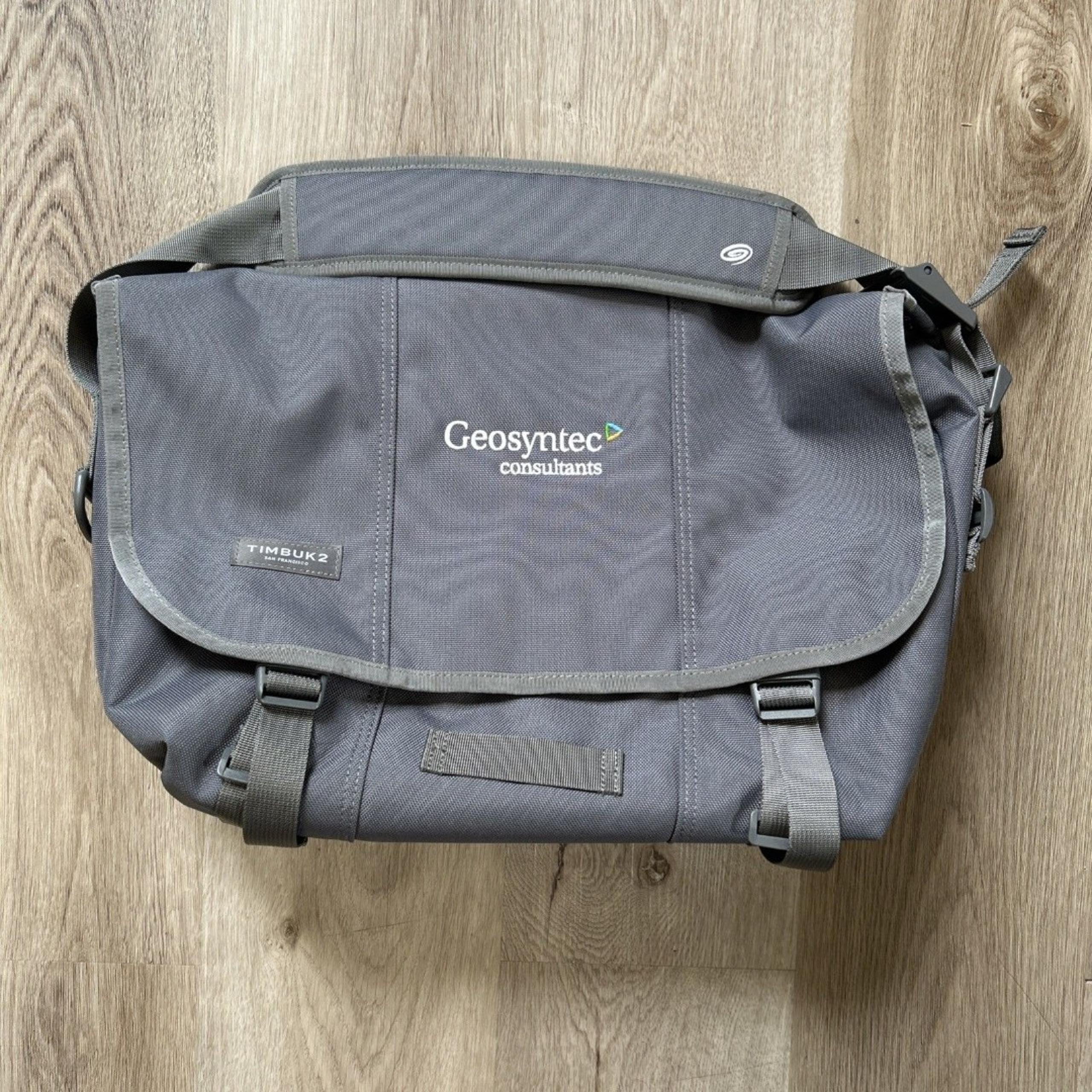 Timbuk2 Classic Messenger Crossbody Bag Gray Stuck in the Middle Commuter LOGO
