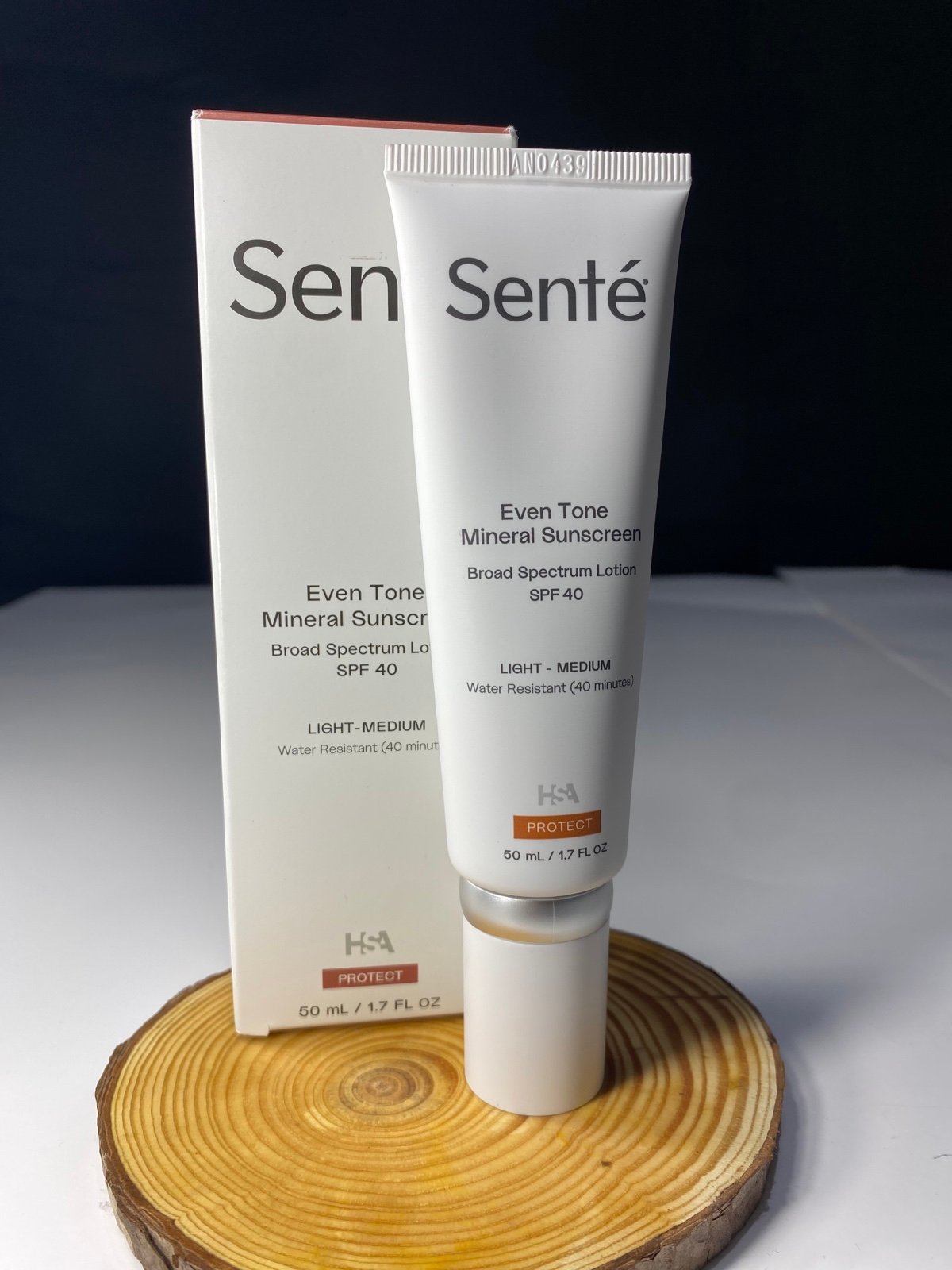 Senté Even Tone Mineral Sunscreen Travel SPF40 Light-medium