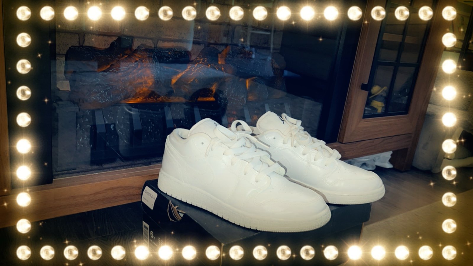 Air Jordan 1 Low, Pearl White *EUC*