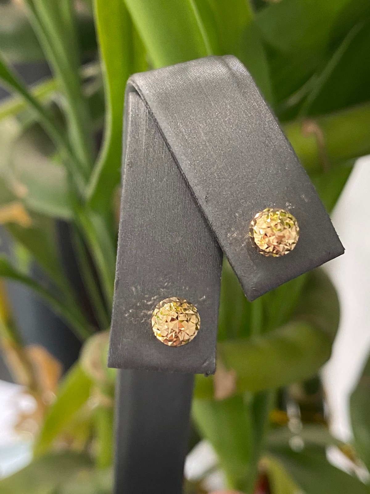 18K Yellow Gold Diamond Cut Ball Earrings 6mm
