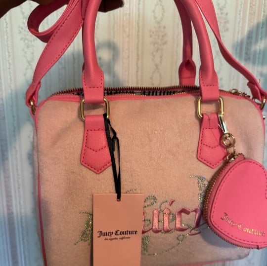 Juicy Couture wingin it satchel pink diamond bag